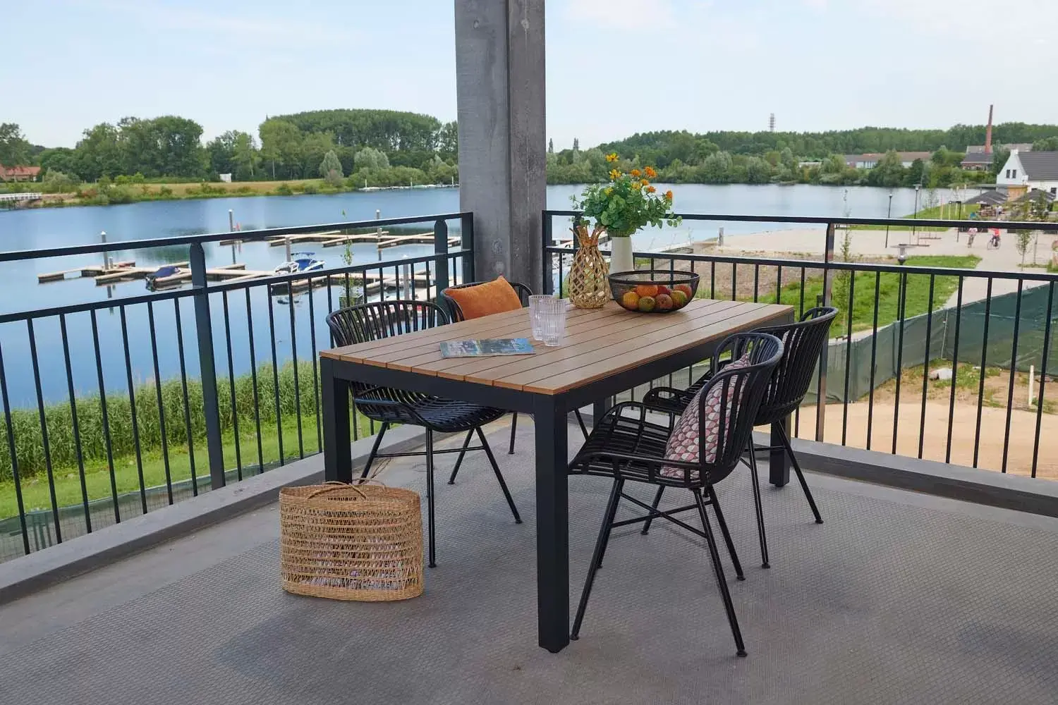 Balcony/Terrace in Parc Maasresidence Thorn Hotel Rooms and Apartments