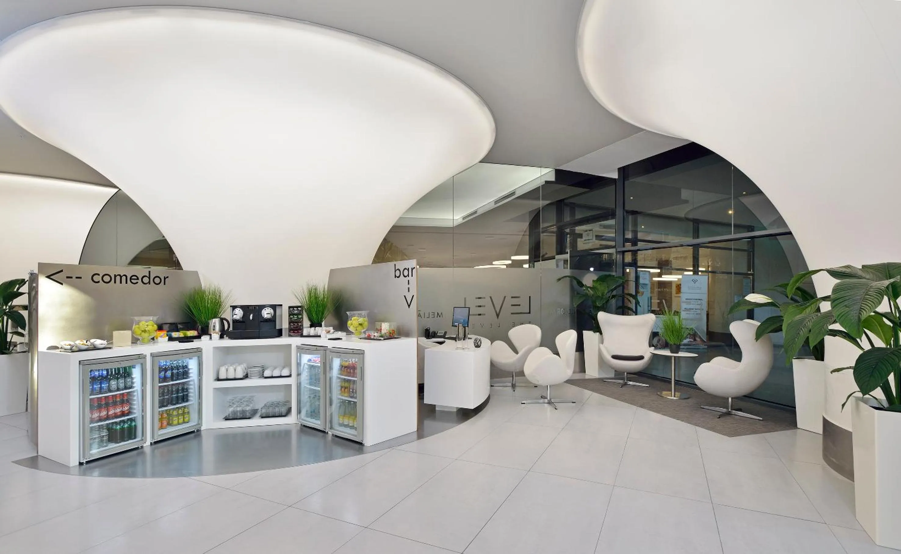 Area and facilities in Melia Benidorm