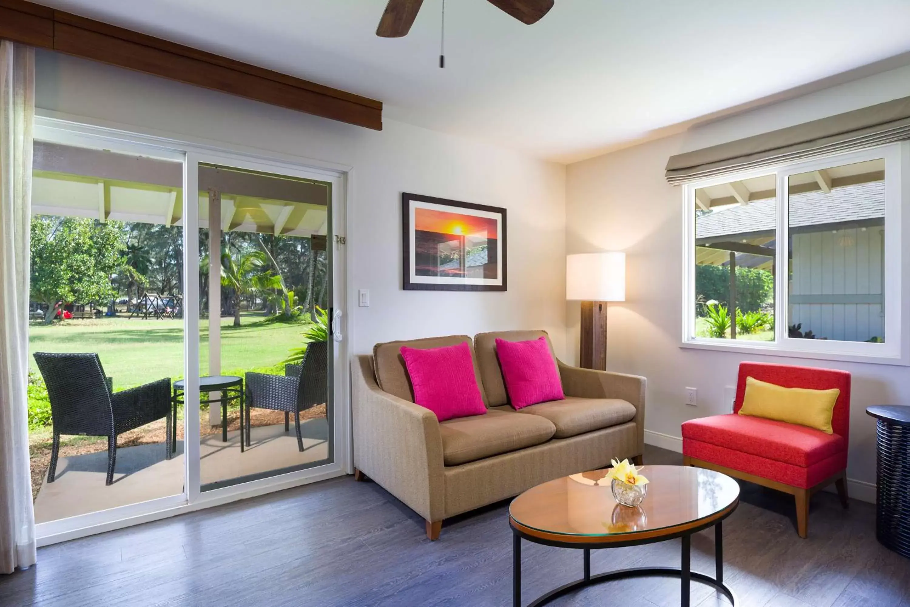 Living room, Seating Area in Hilton Garden Inn Kauai Wailua Bay, HI