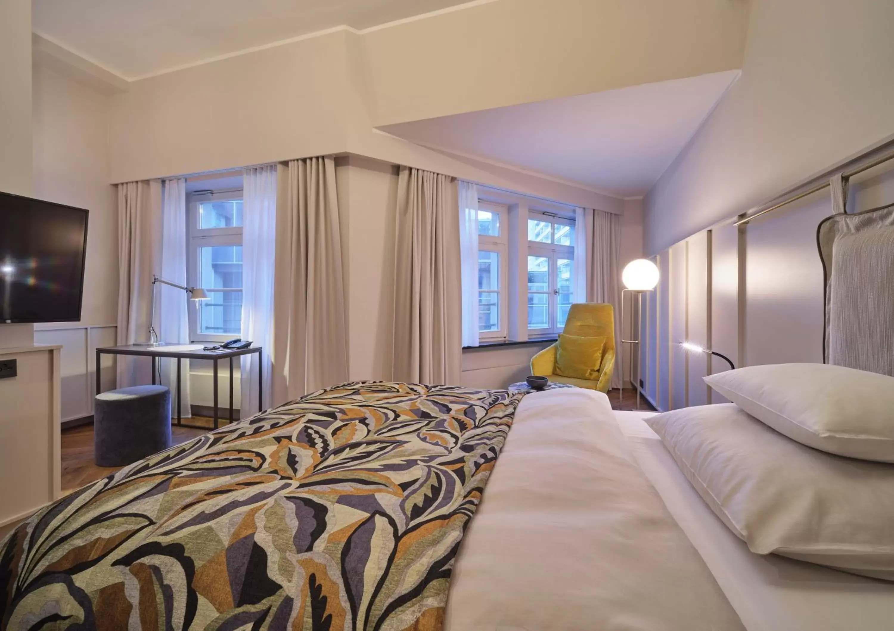 Photo of the whole room, Bed in Classik Hotel Alexander Plaza Photo of the whole room, Bed in Classik Hotel Alexander Plaza