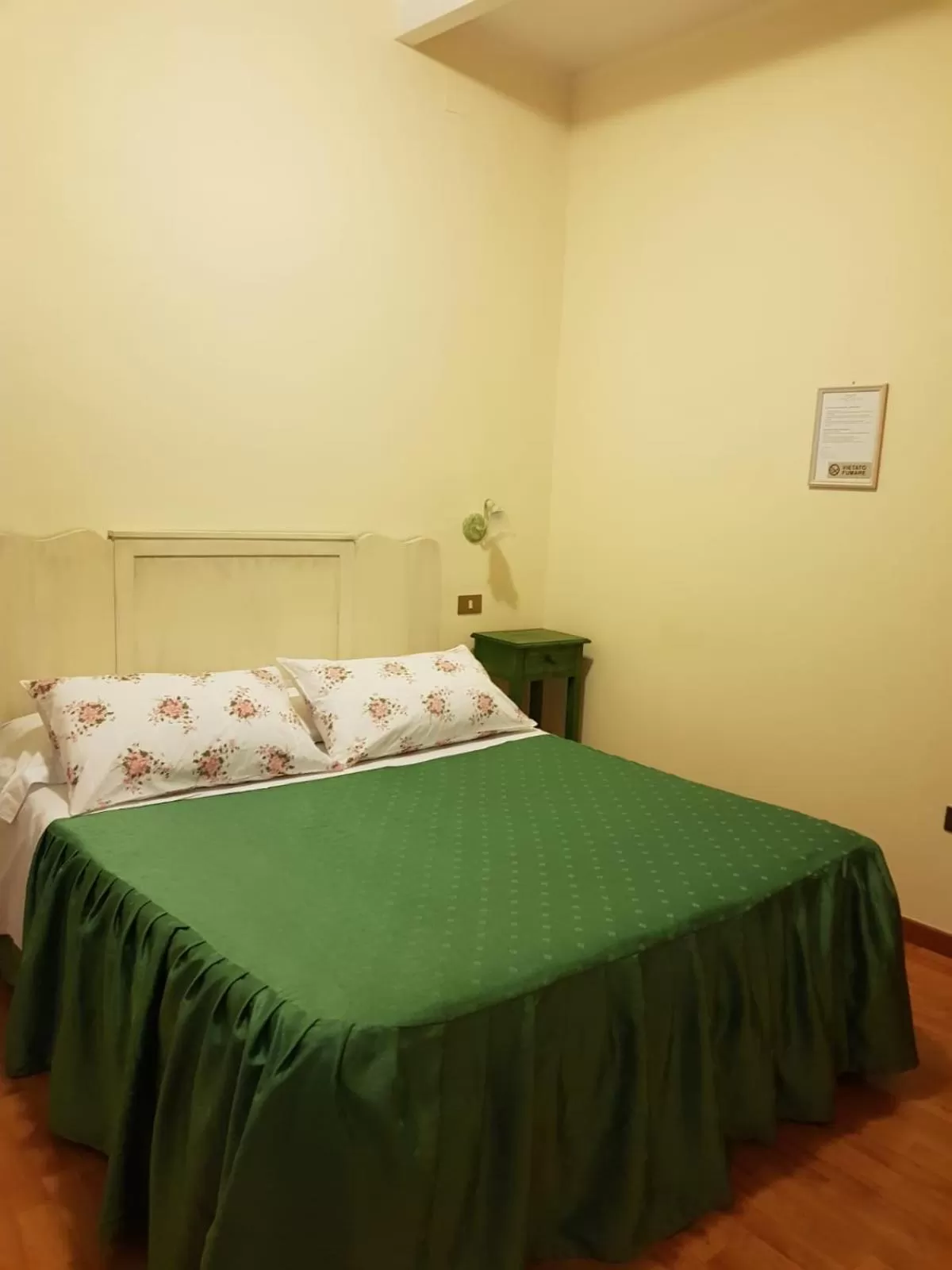 Photo of the whole room, Bed in B&B La Piazzetta