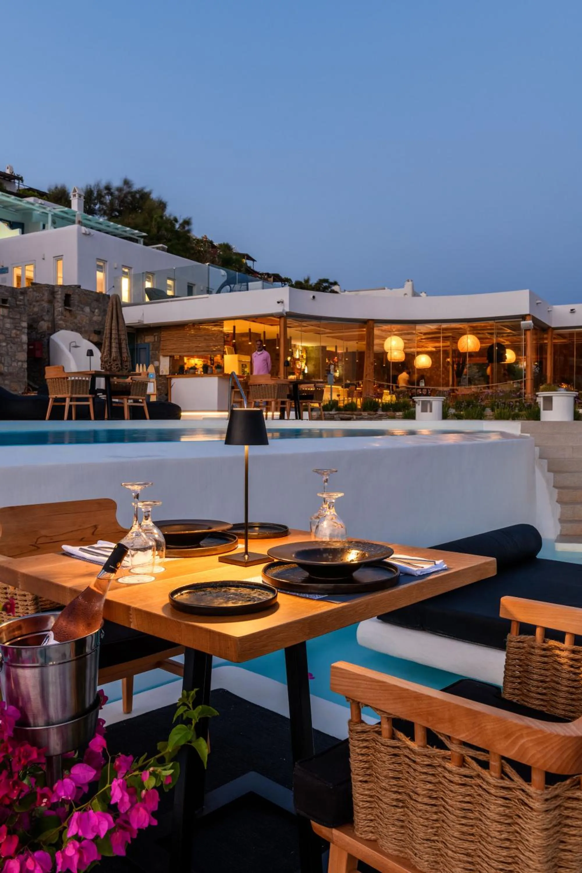 Restaurant/places to eat in Panormos Village Hotel