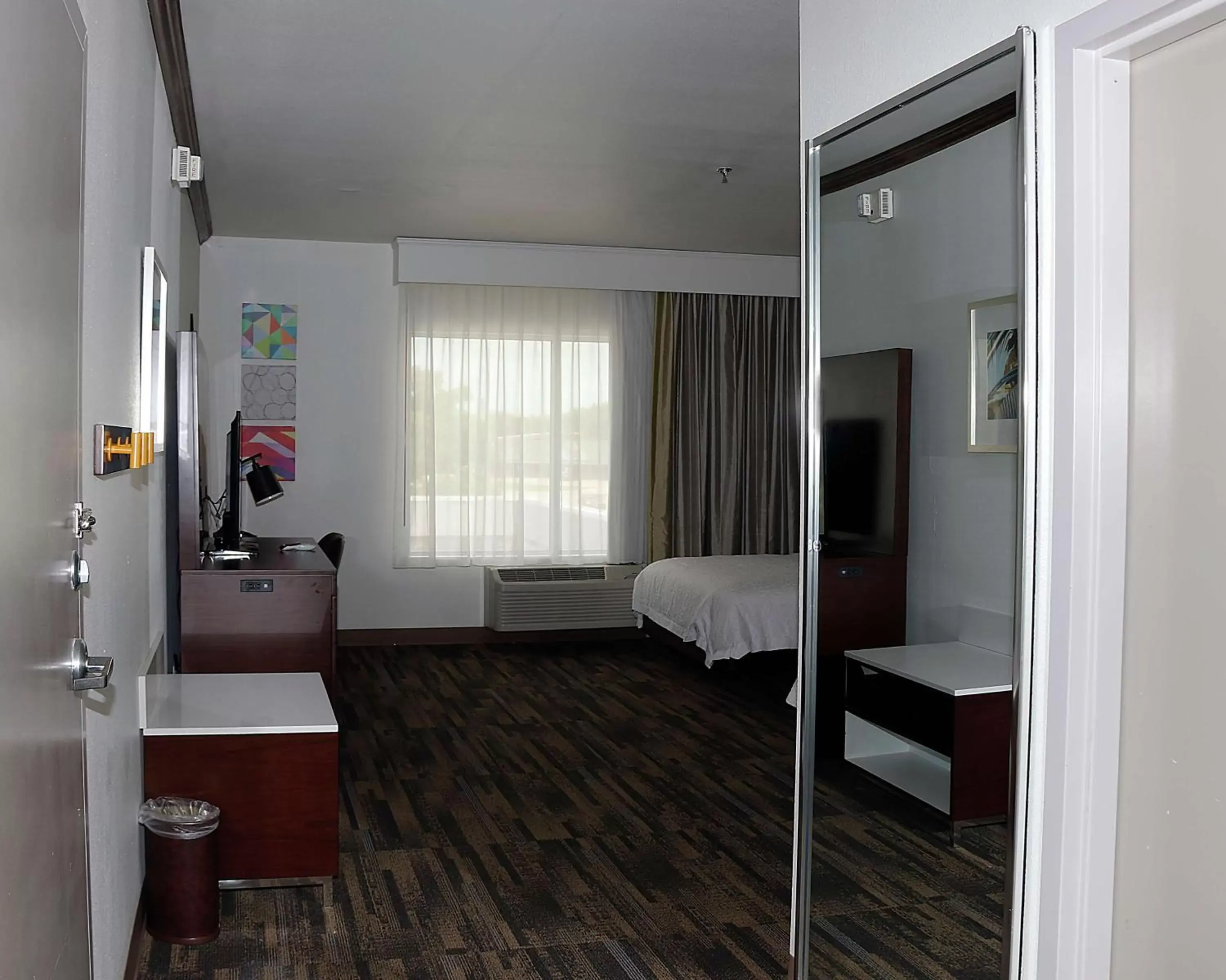 Bedroom in Hampton Inn and Suites Stephenville