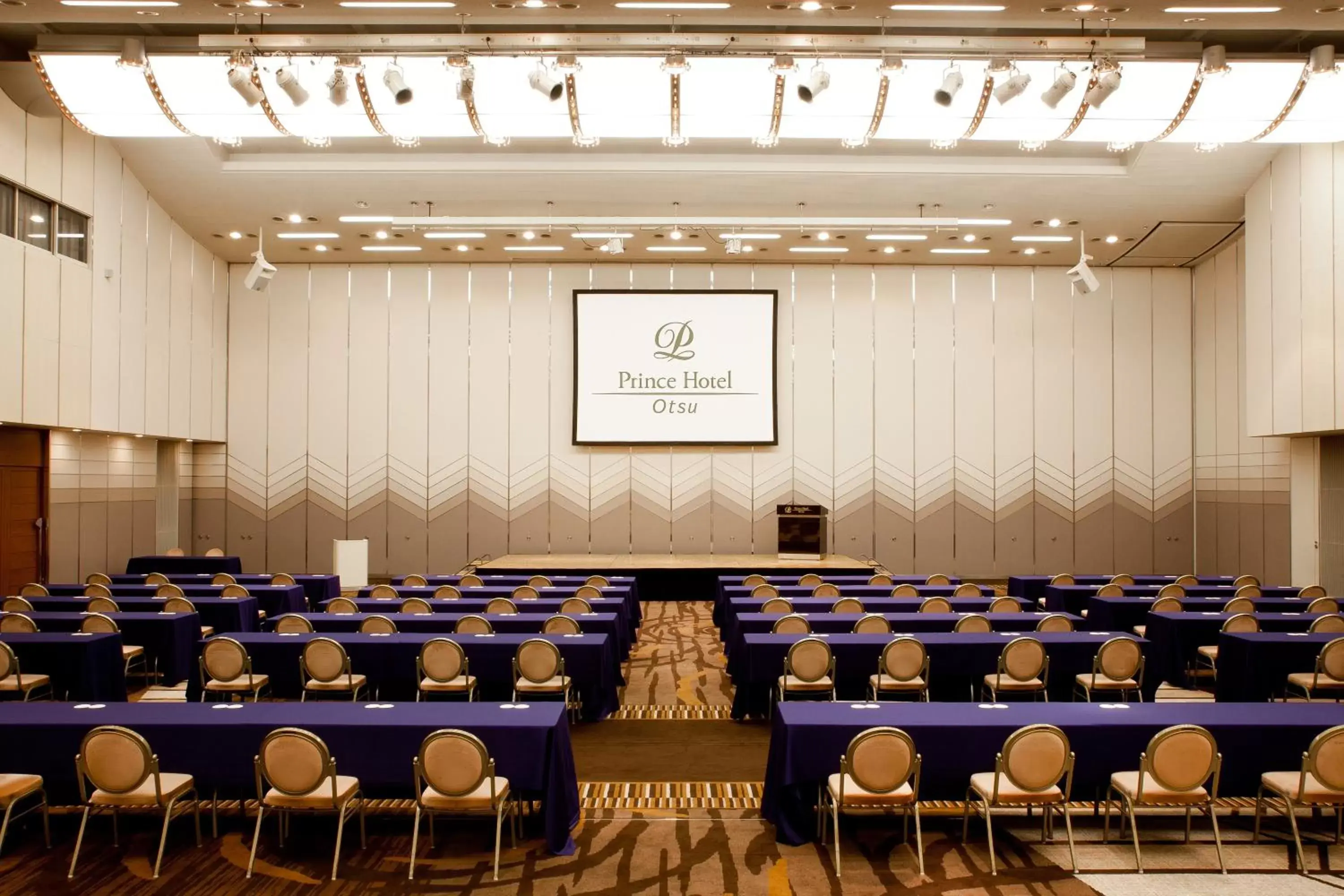 Meeting/conference room in Lake Biwa Otsu Prince Hotel