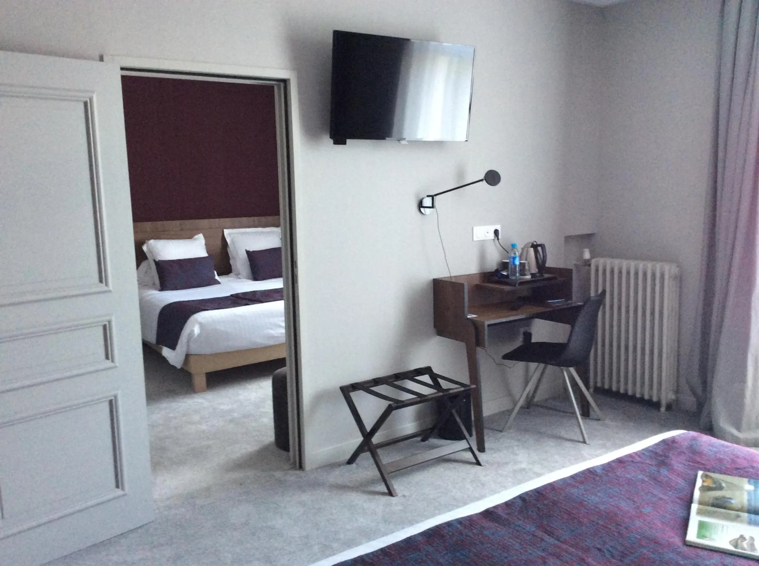 Photo of the whole room, Bed in Best Western Le Duguesclin Hôtel-Restaurant