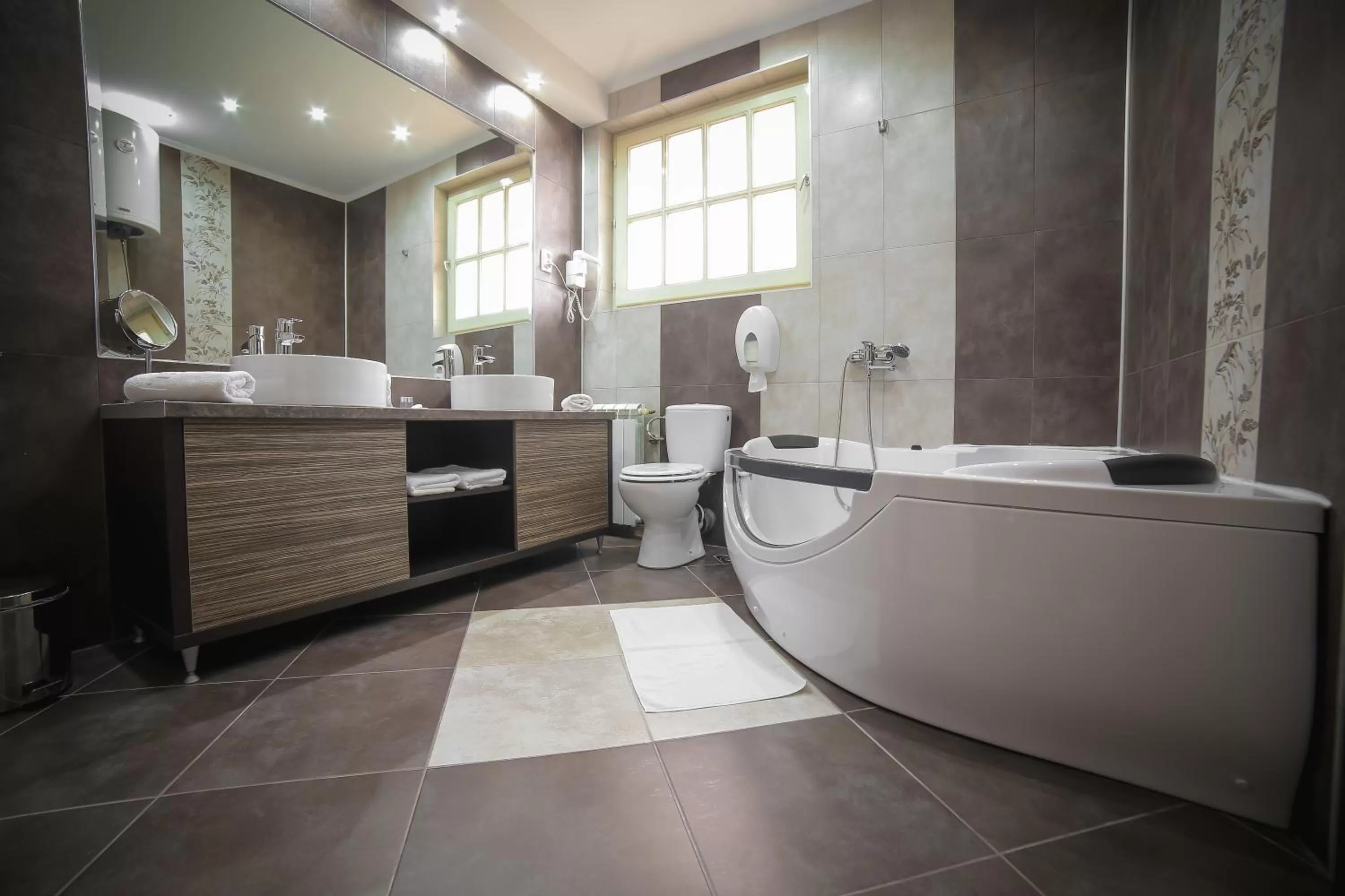 Garni Hotel Radović