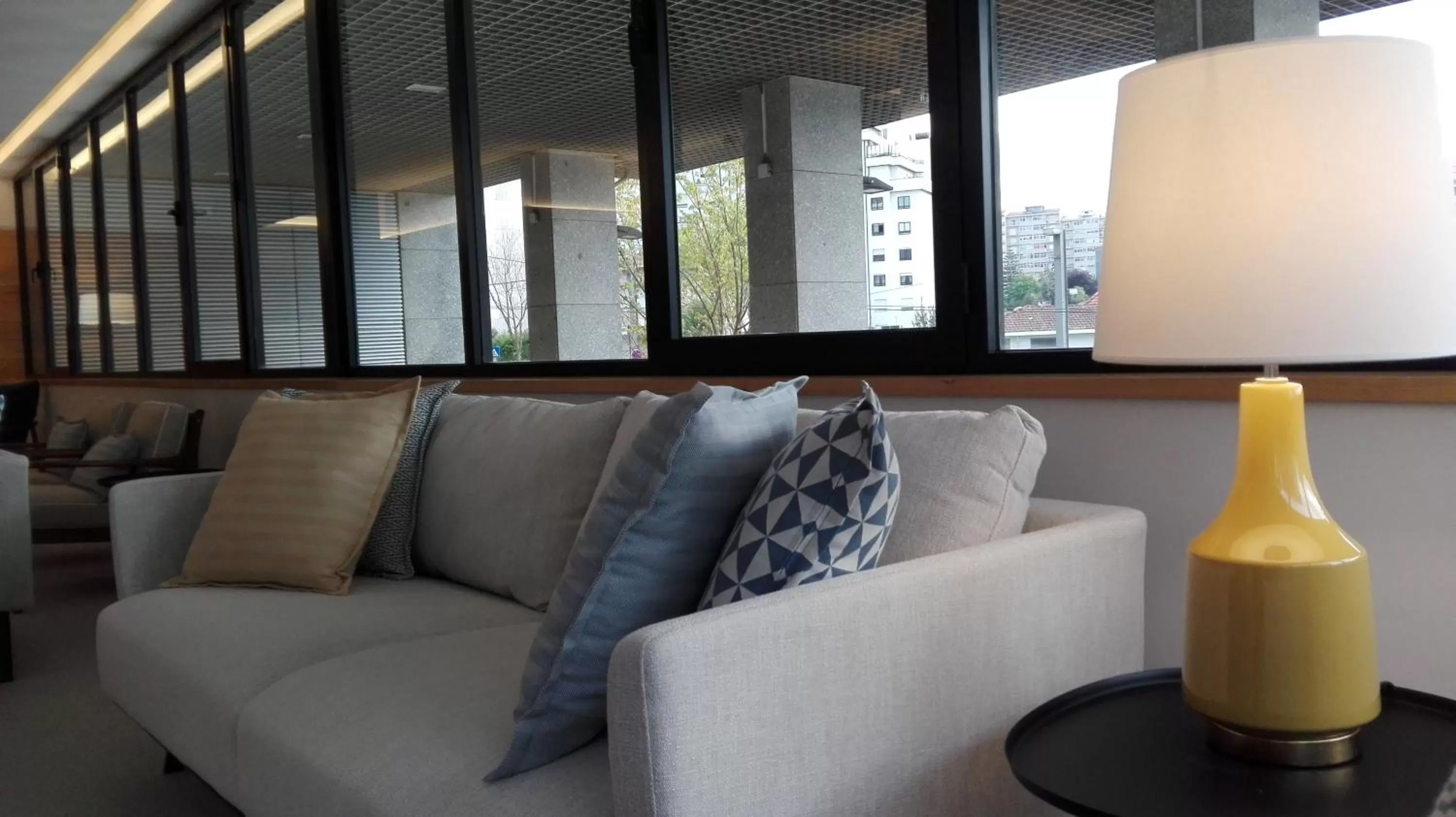 Communal lounge/ TV room in ClipHotel