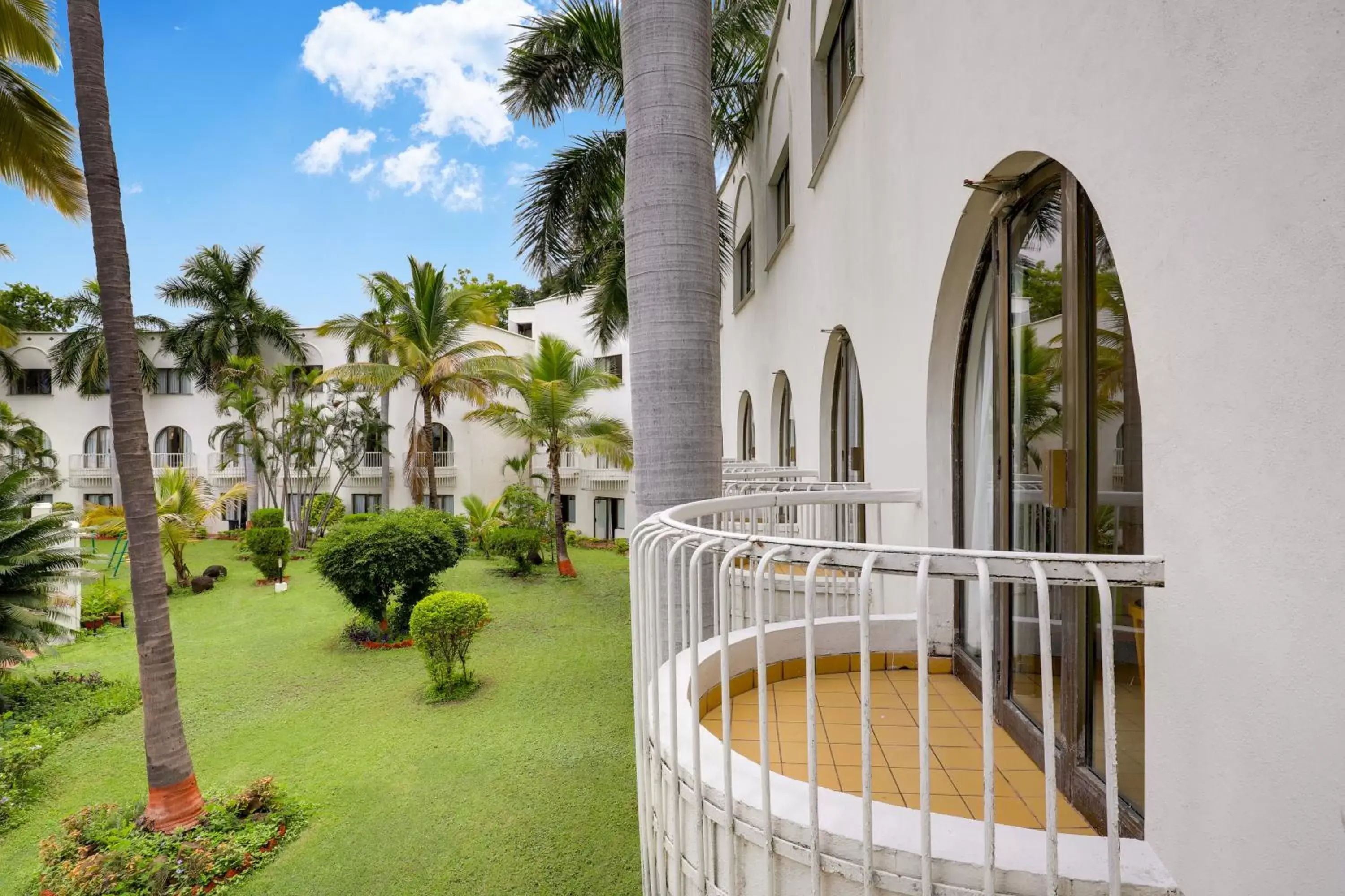 Balcony/Terrace in Lemon Tree Hotel, Aurangabad