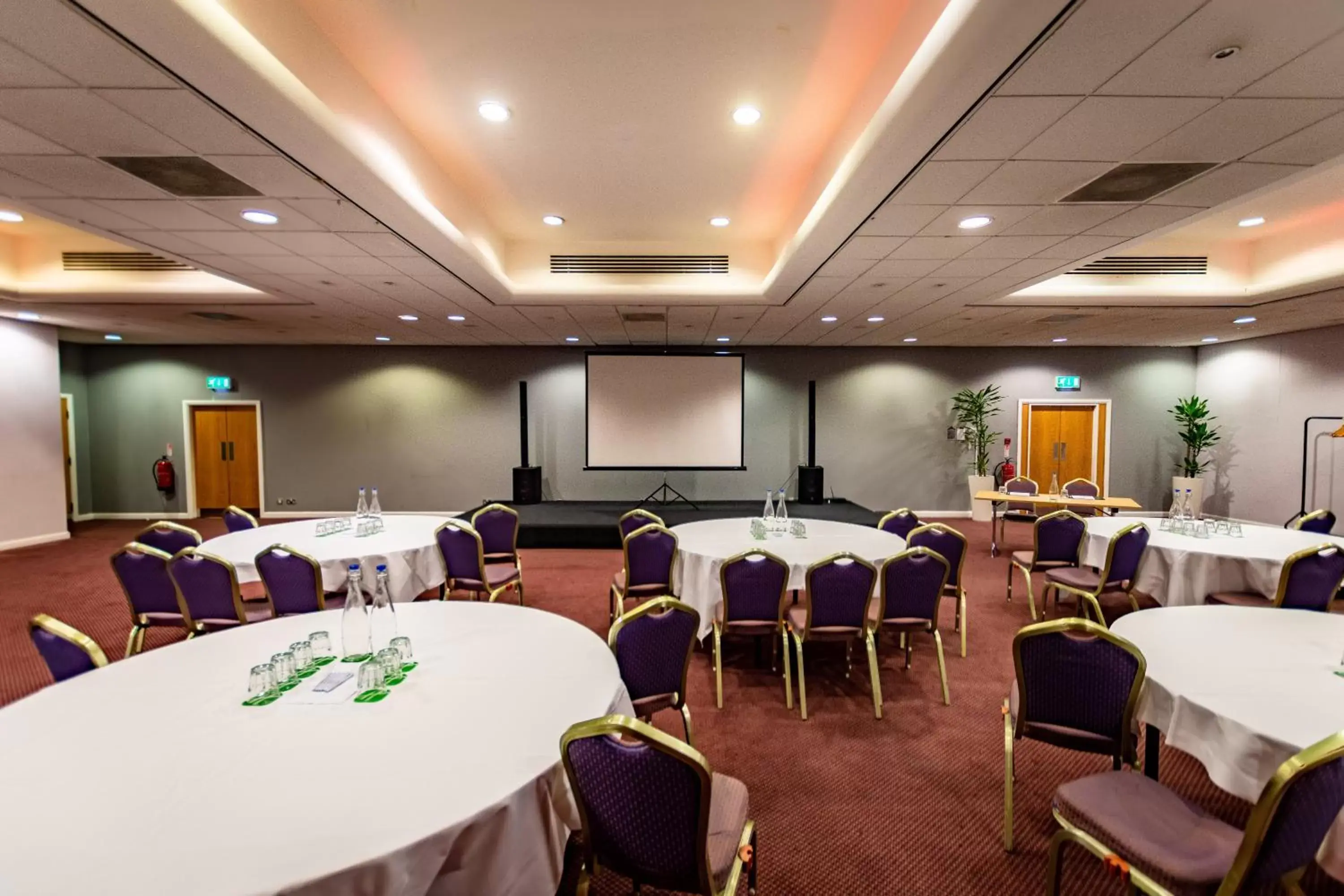 Meeting/conference room in Holiday Inn Liverpool City Centre, an IHG Hotel