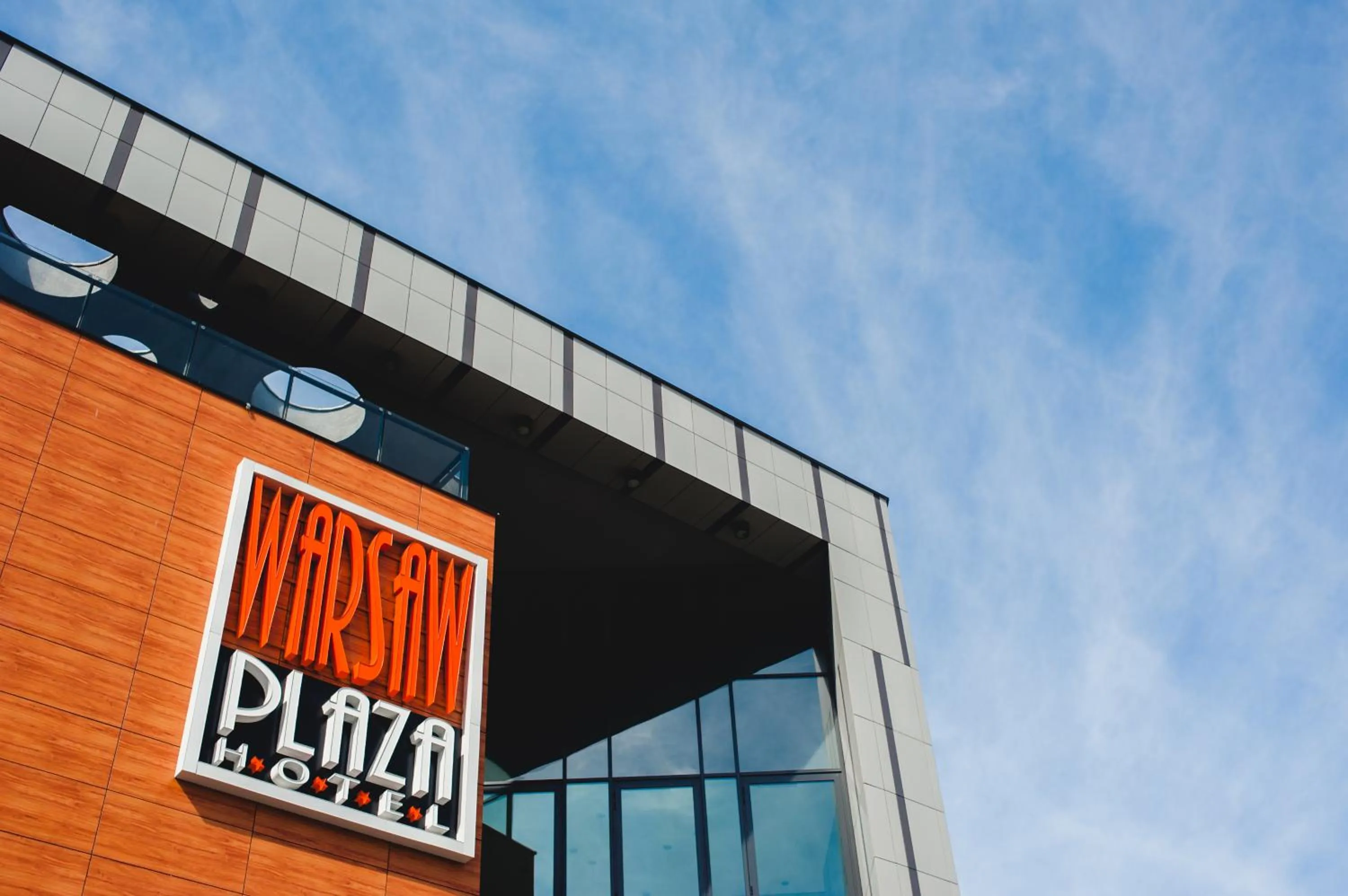 Property building in Warsaw Plaza Hotel