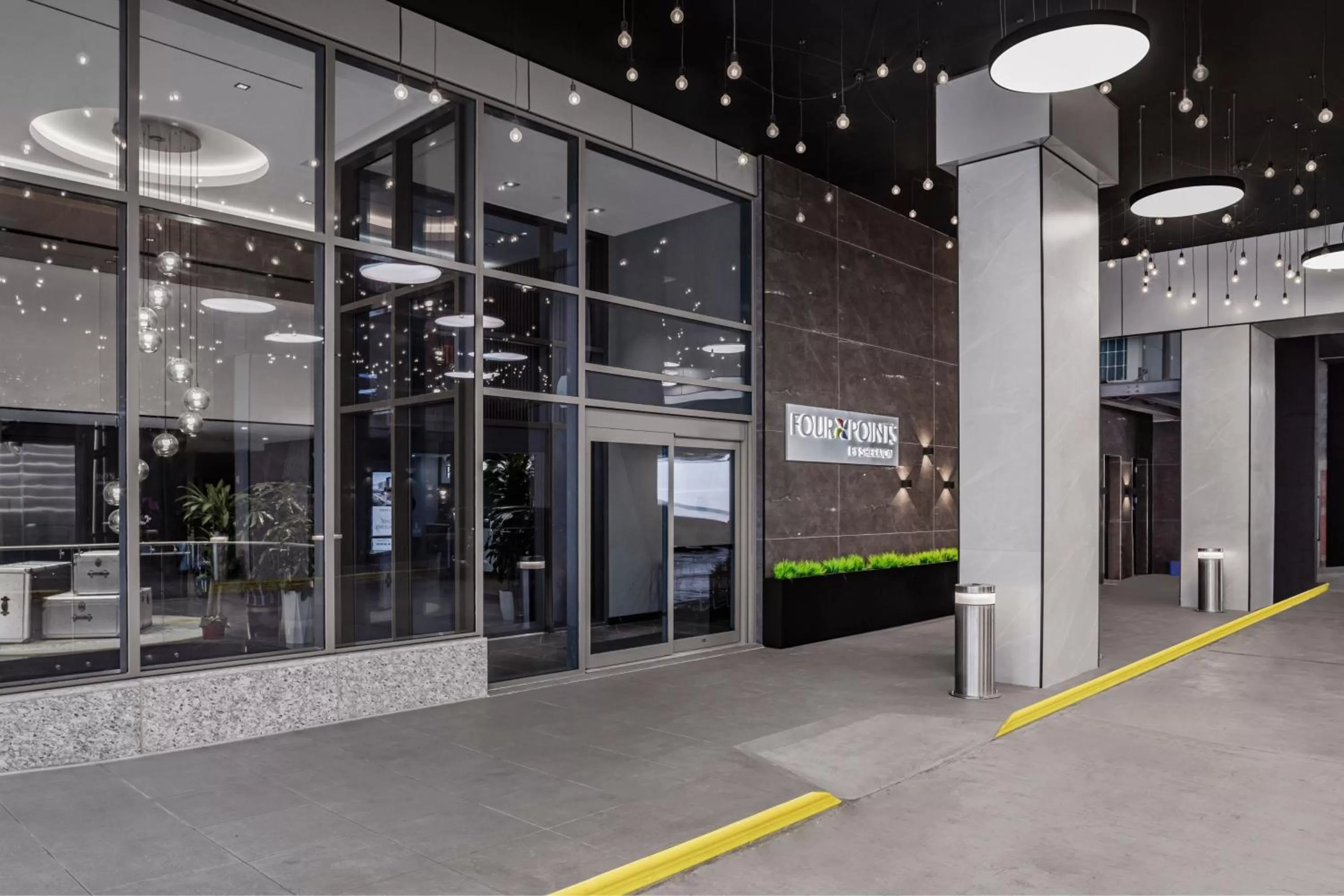 View (from property/room) in Four Points by Sheraton Flushing