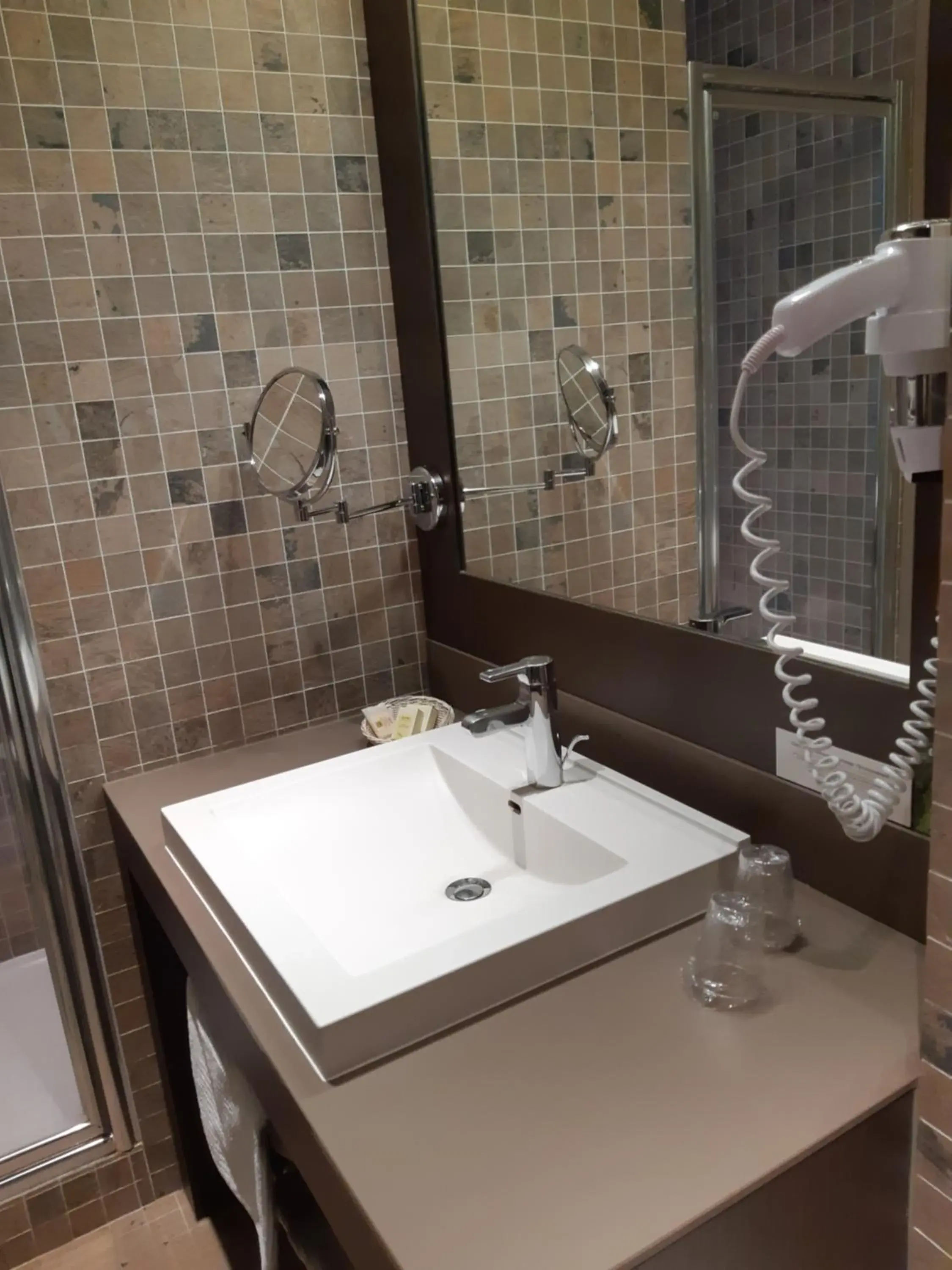 Shower, Bathroom in Logis Auberge Saint Simond