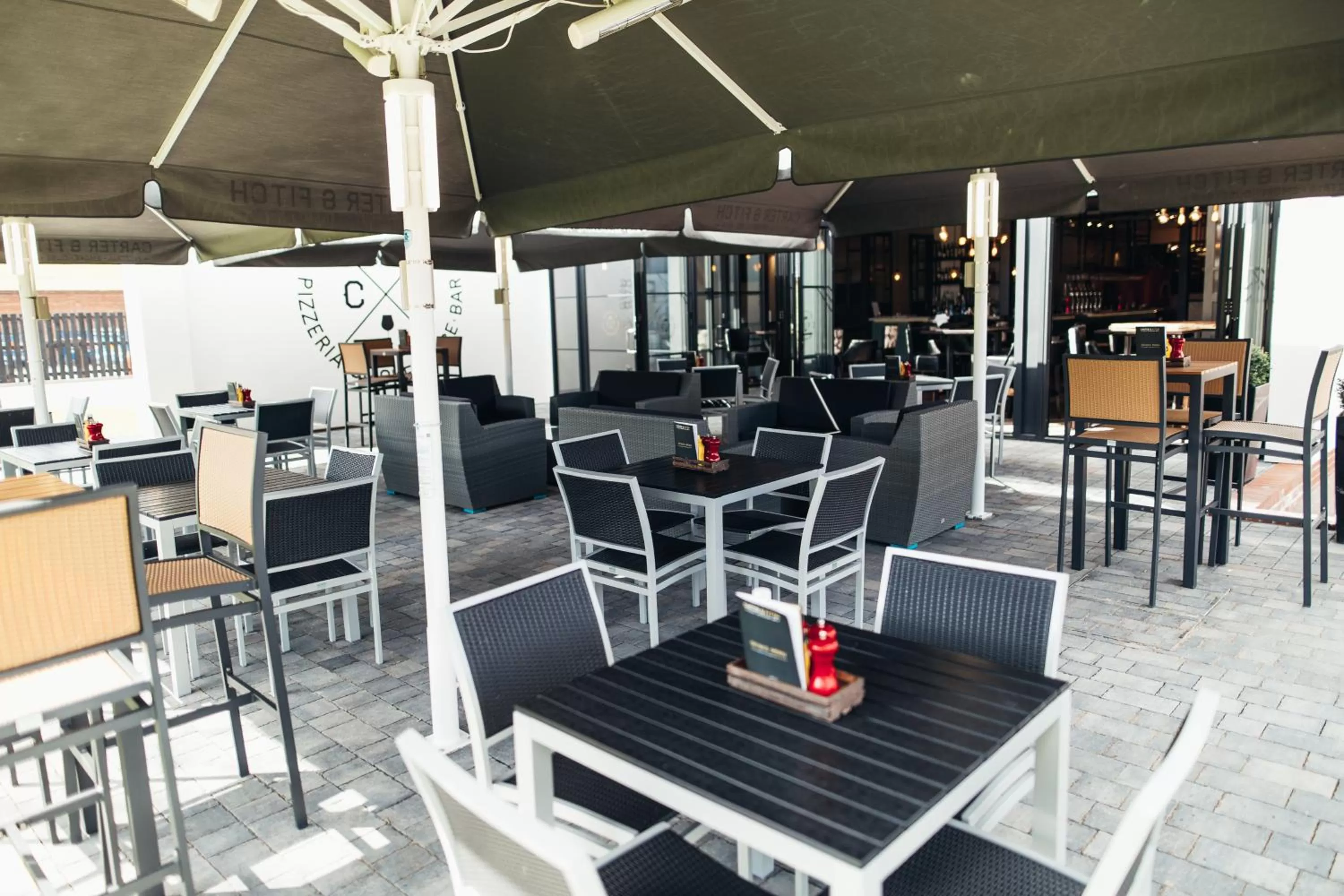 Balcony/Terrace in Mercure Newcastle George Washington Hotel Golf & Spa