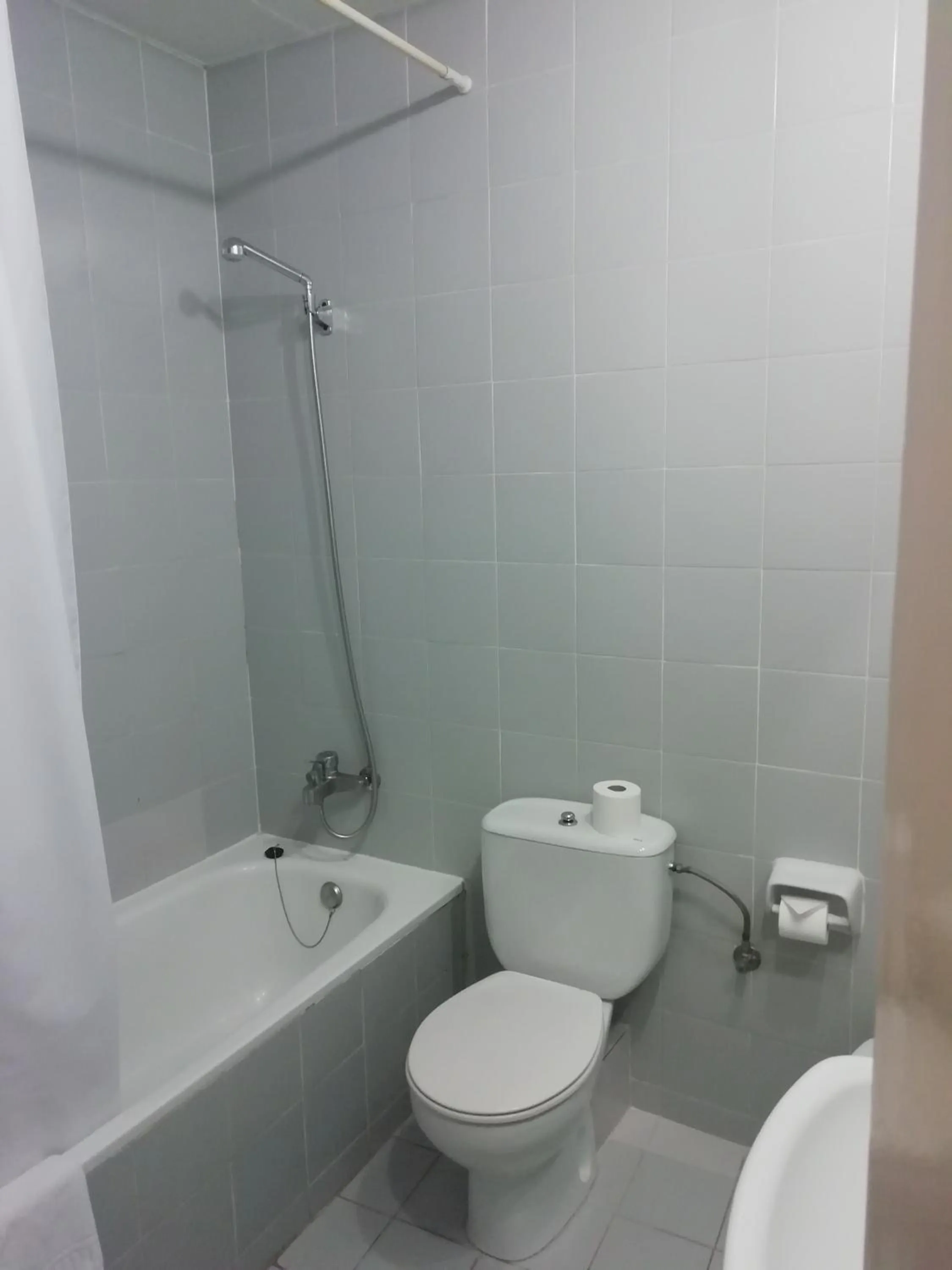 Bathroom in Hotel Monegal