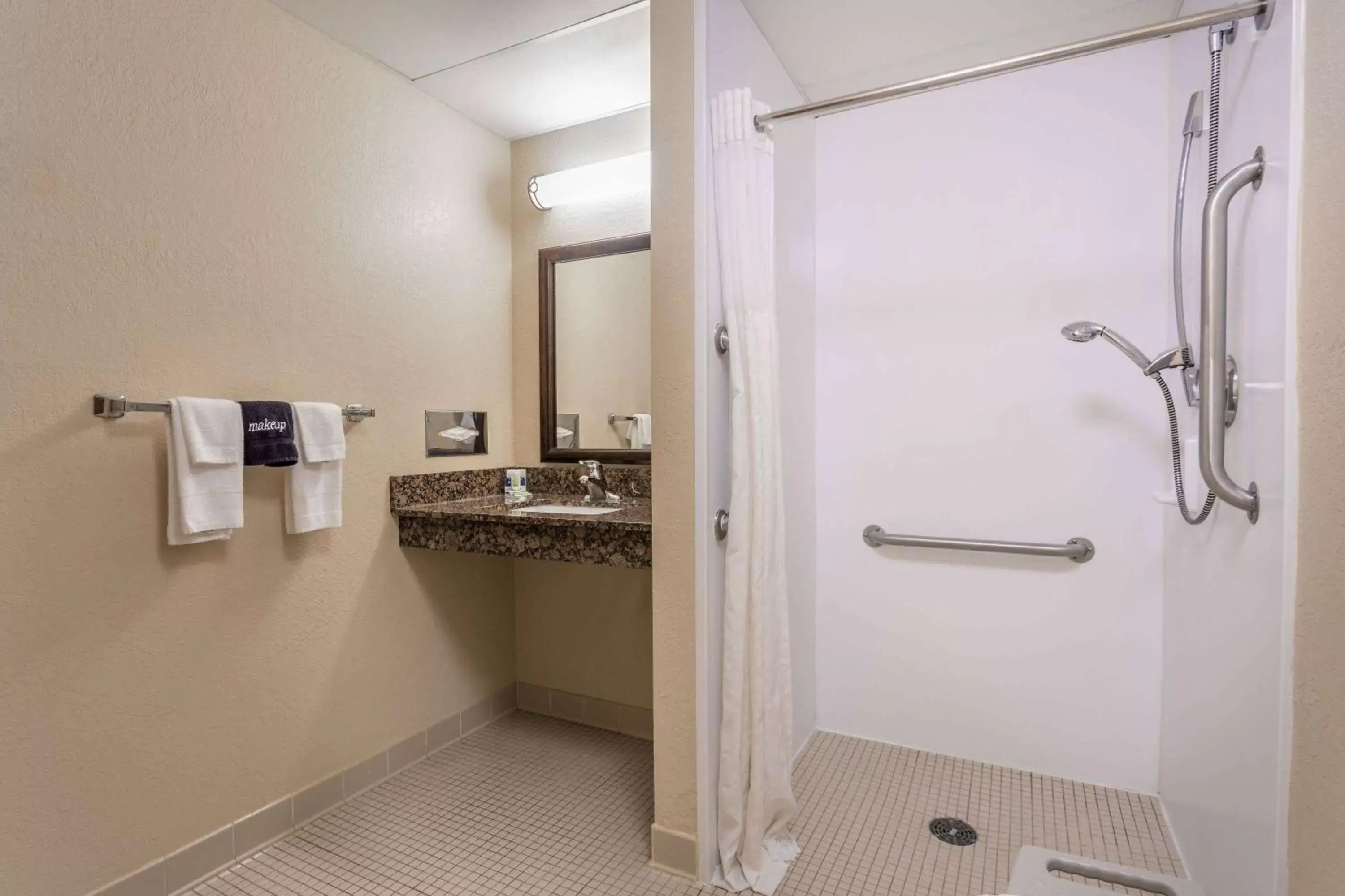 Shower, Bathroom in AmericInn by Wyndham New Richmond