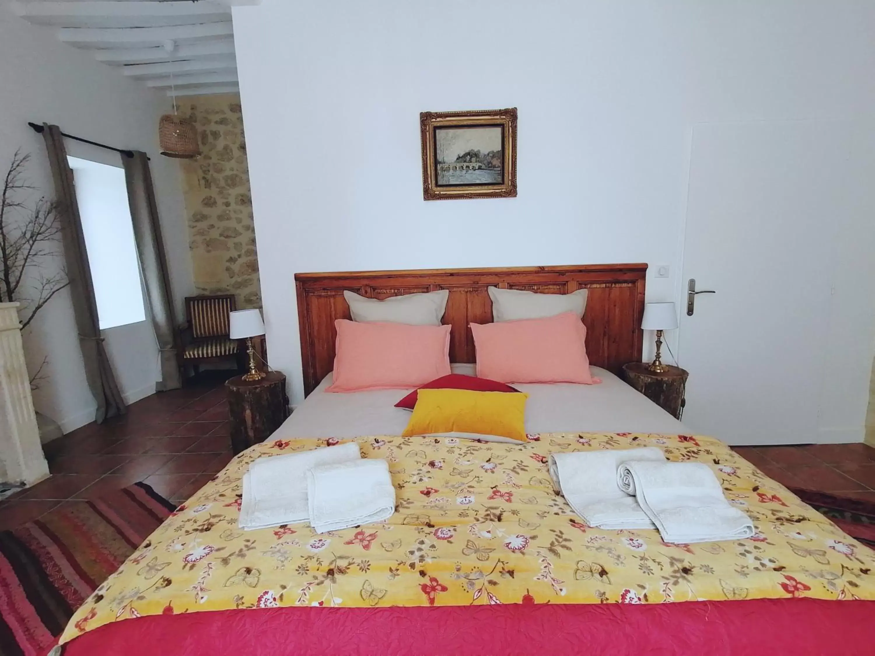 Bed in Domaine de Gaïa, Piscine, Pétanque, Ping Pong, proche Saint-Emilion