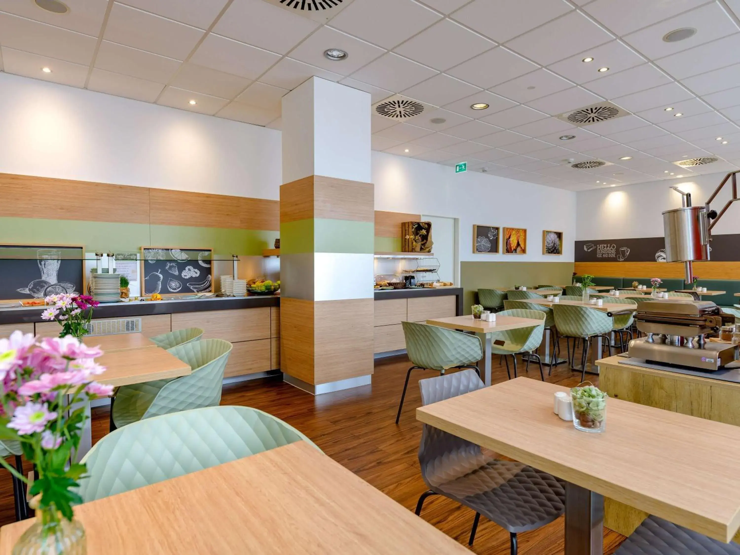 Restaurant/Places to Eat in ibis Heilbronn City