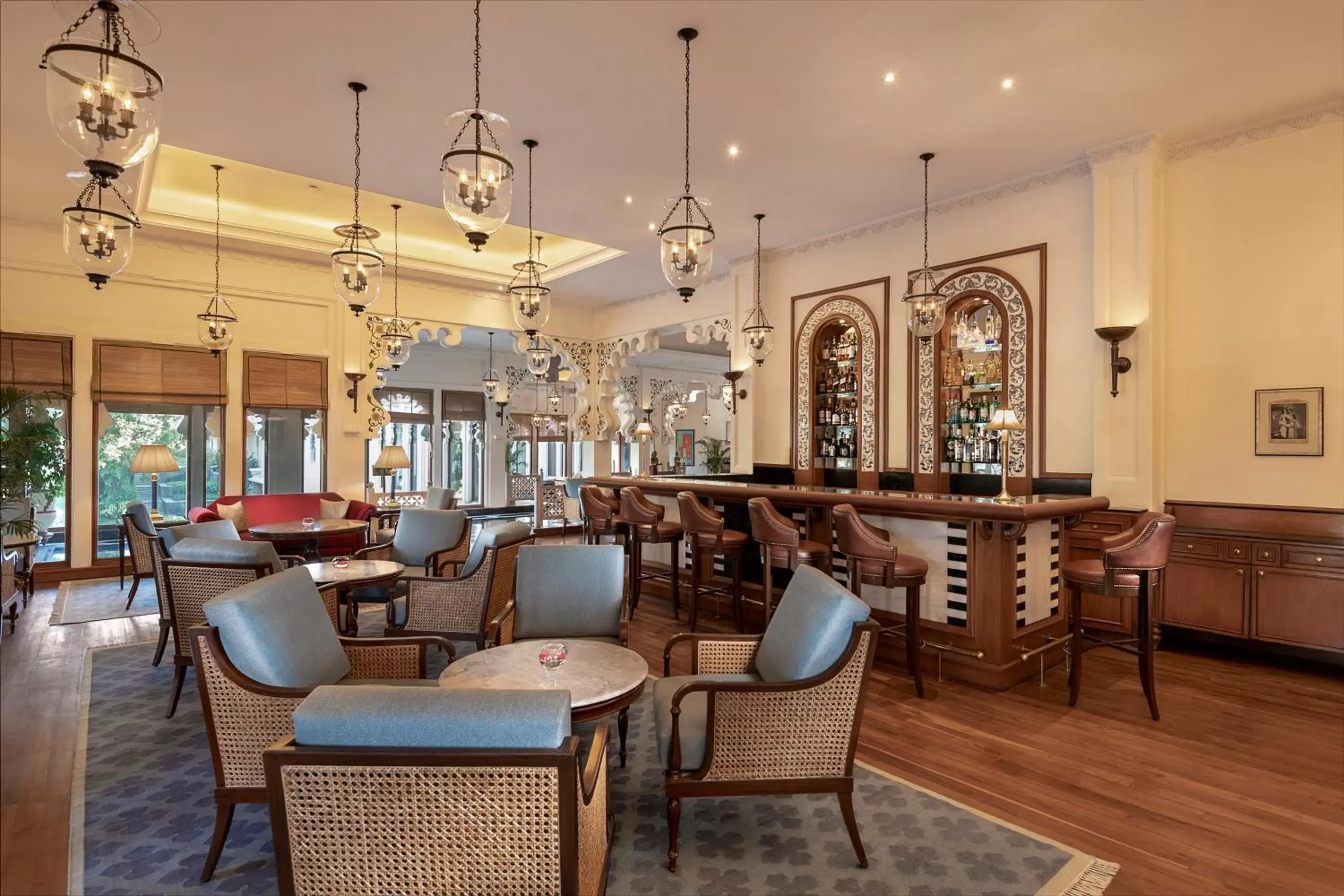 Lounge or bar, Restaurant/Places to Eat in Trident Udaipur