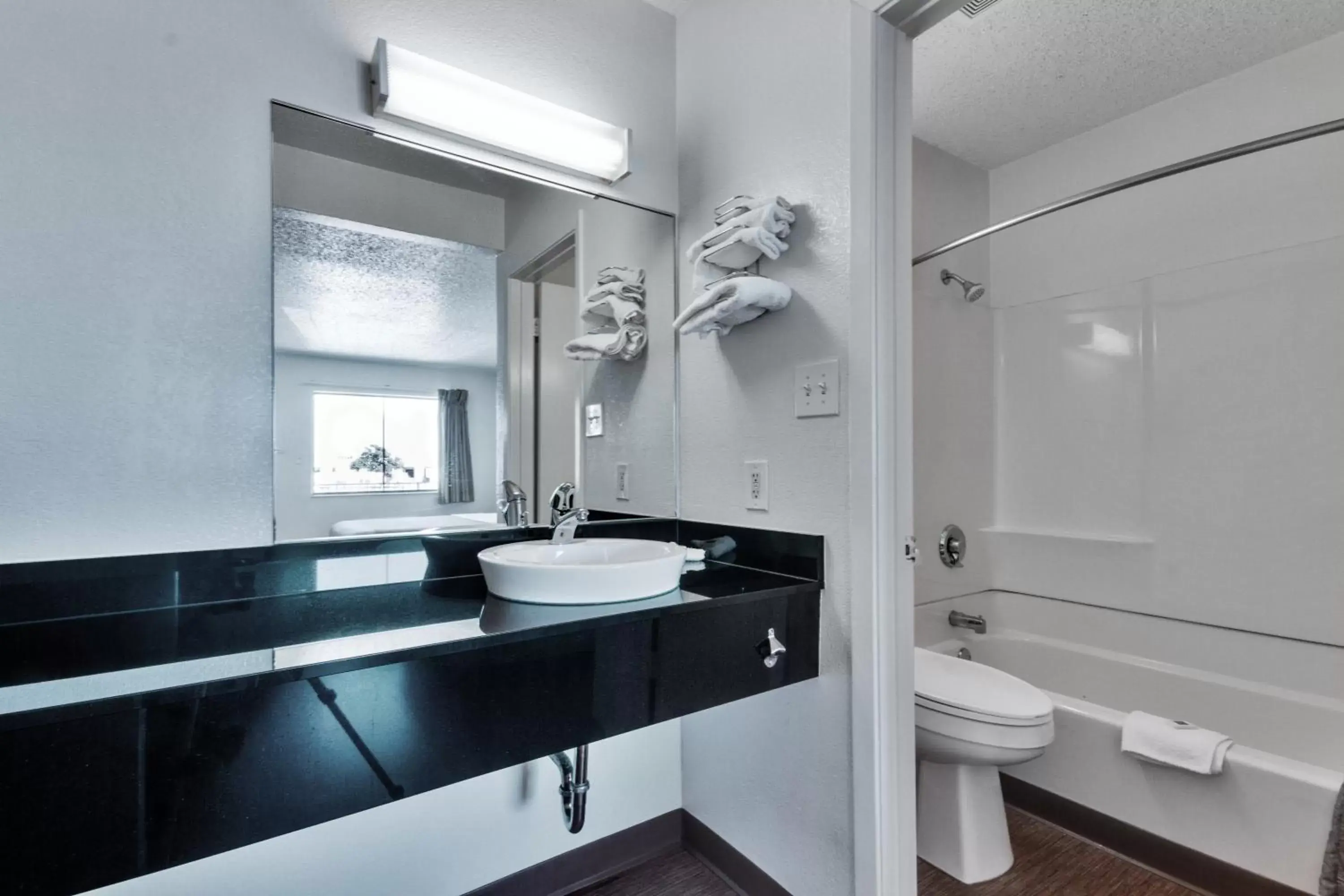 Bathroom in Motel 6-Irving, TX - Dallas