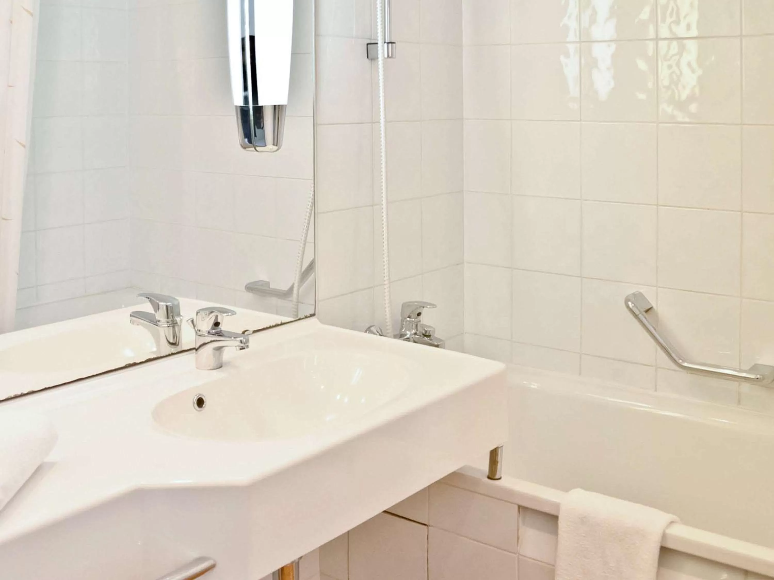 Photo of the whole room in Novotel Poznań Malta