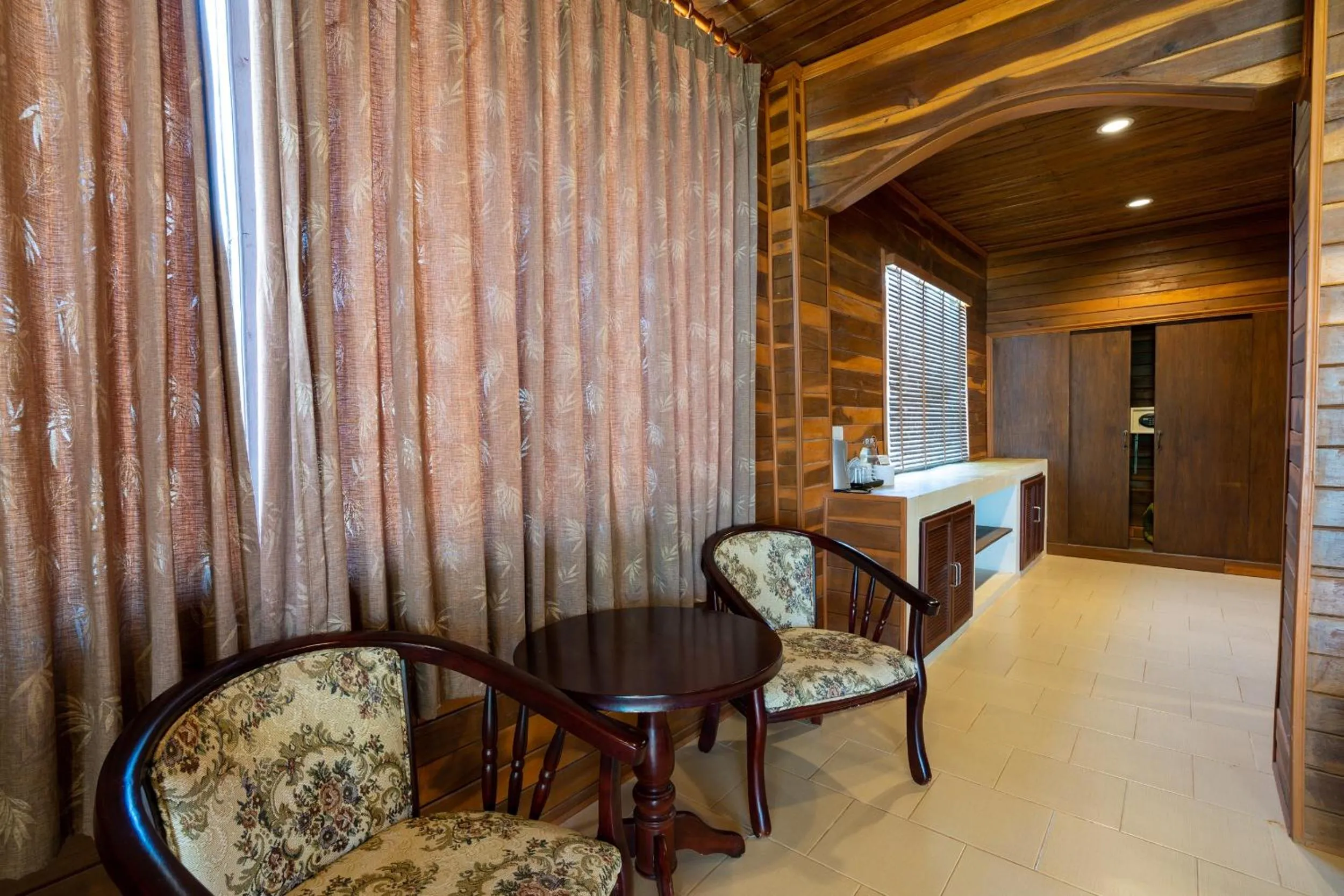 Seating area in Gooddays Lanta Beach Resort SHA