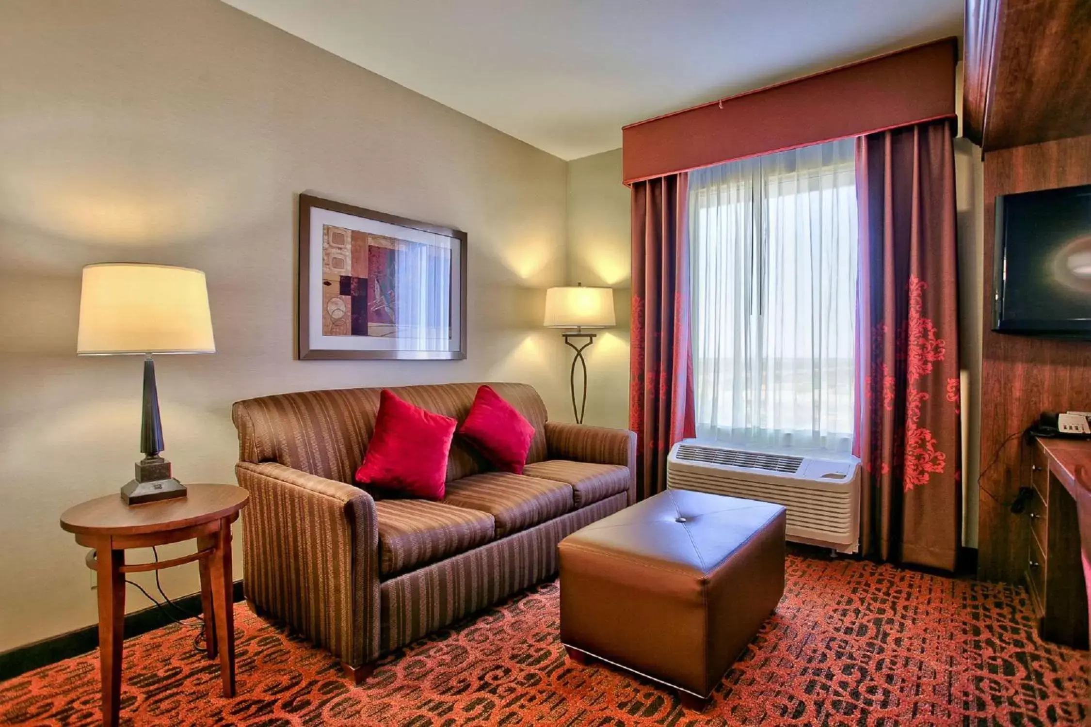 Bed in Hampton Inn & Suites Scottsdale at Talking Stick Bed in Hampton Inn & Suites Scottsdale at Talking Stick