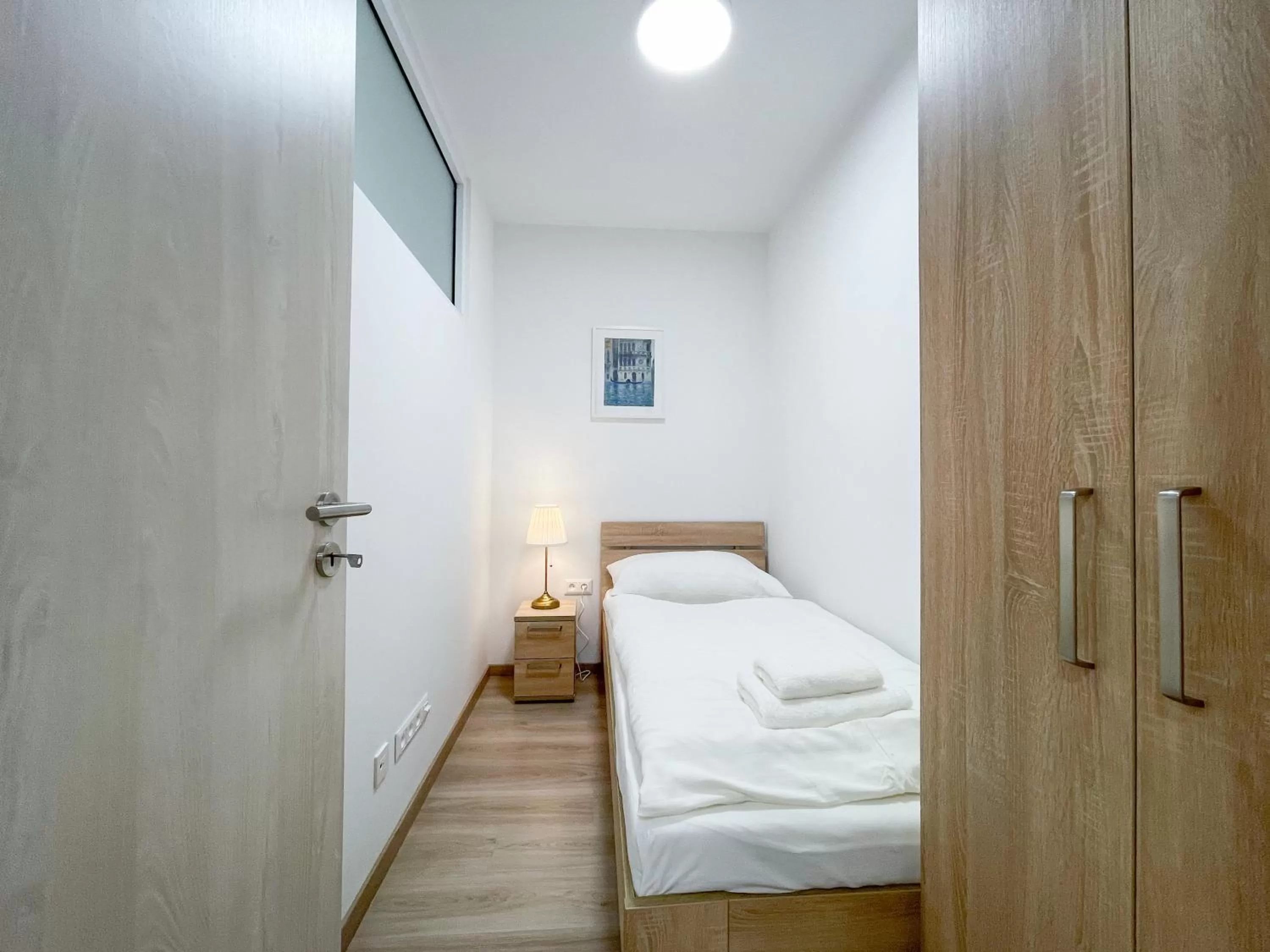 Bed in Metropolitan Star Apart Hotel