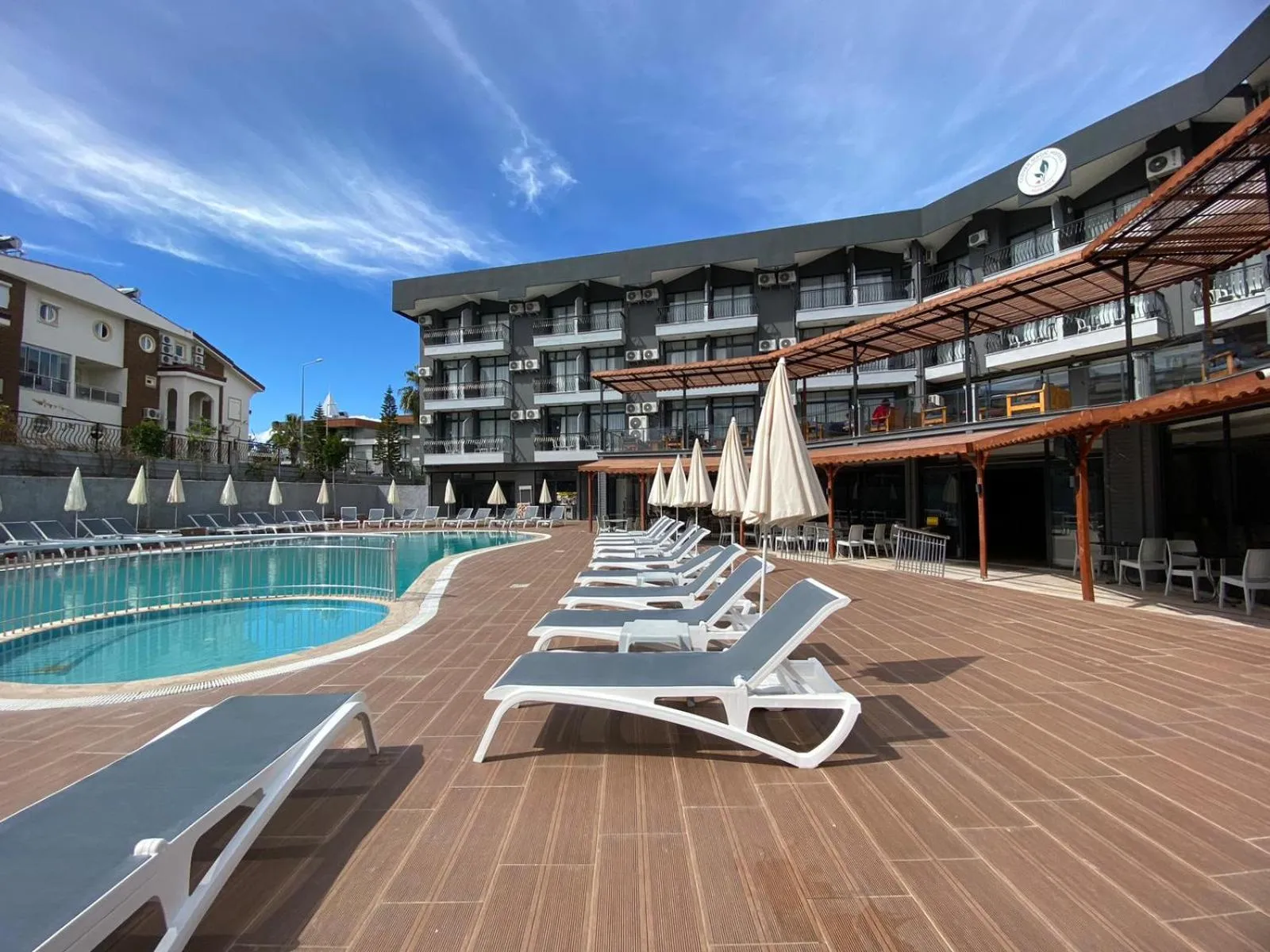 Property building in Clover Magic Park Side Hotel