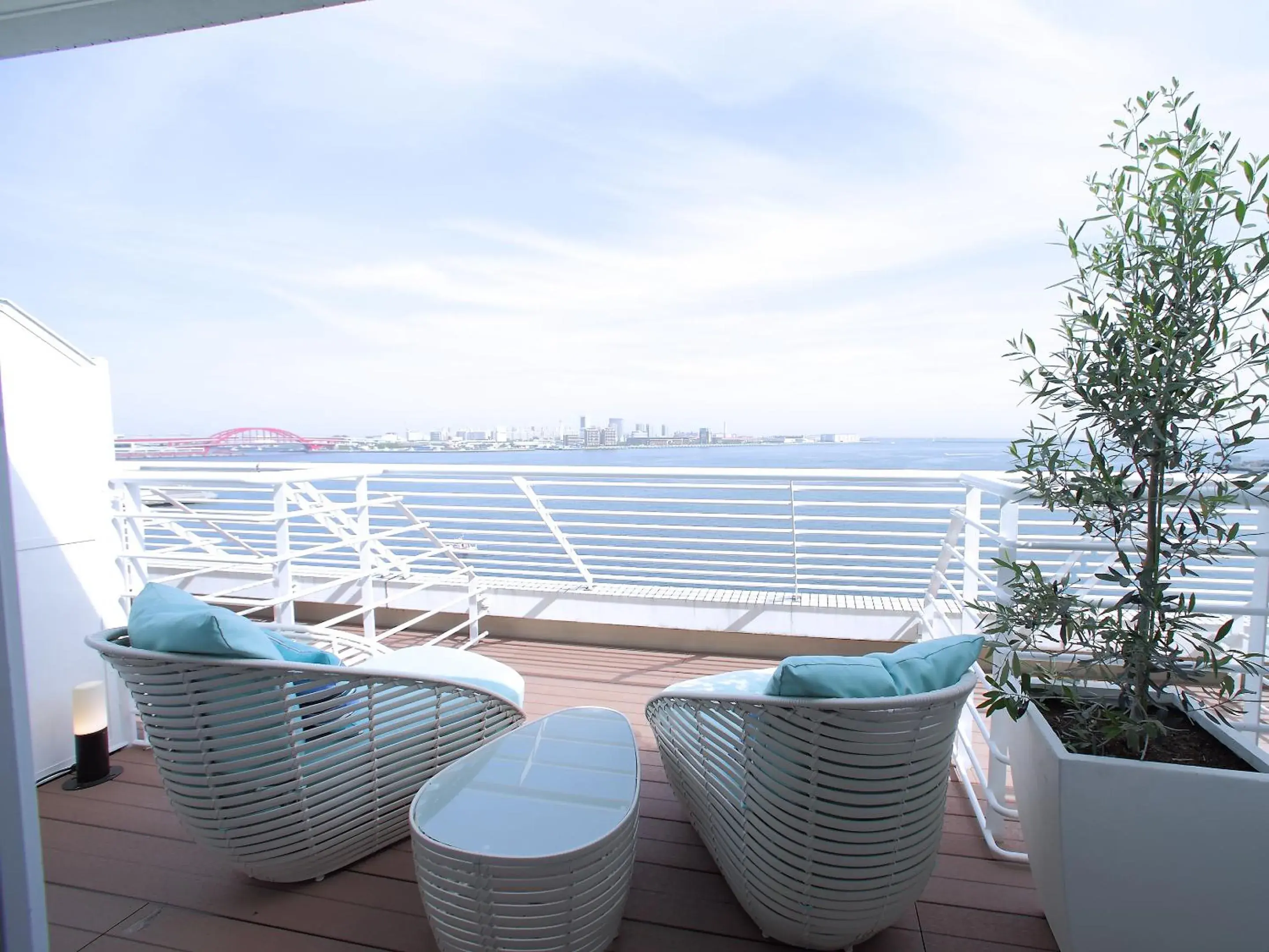 Balcony/Terrace, Patio/Outdoor Area in Kobe Meriken Park Oriental Hotel