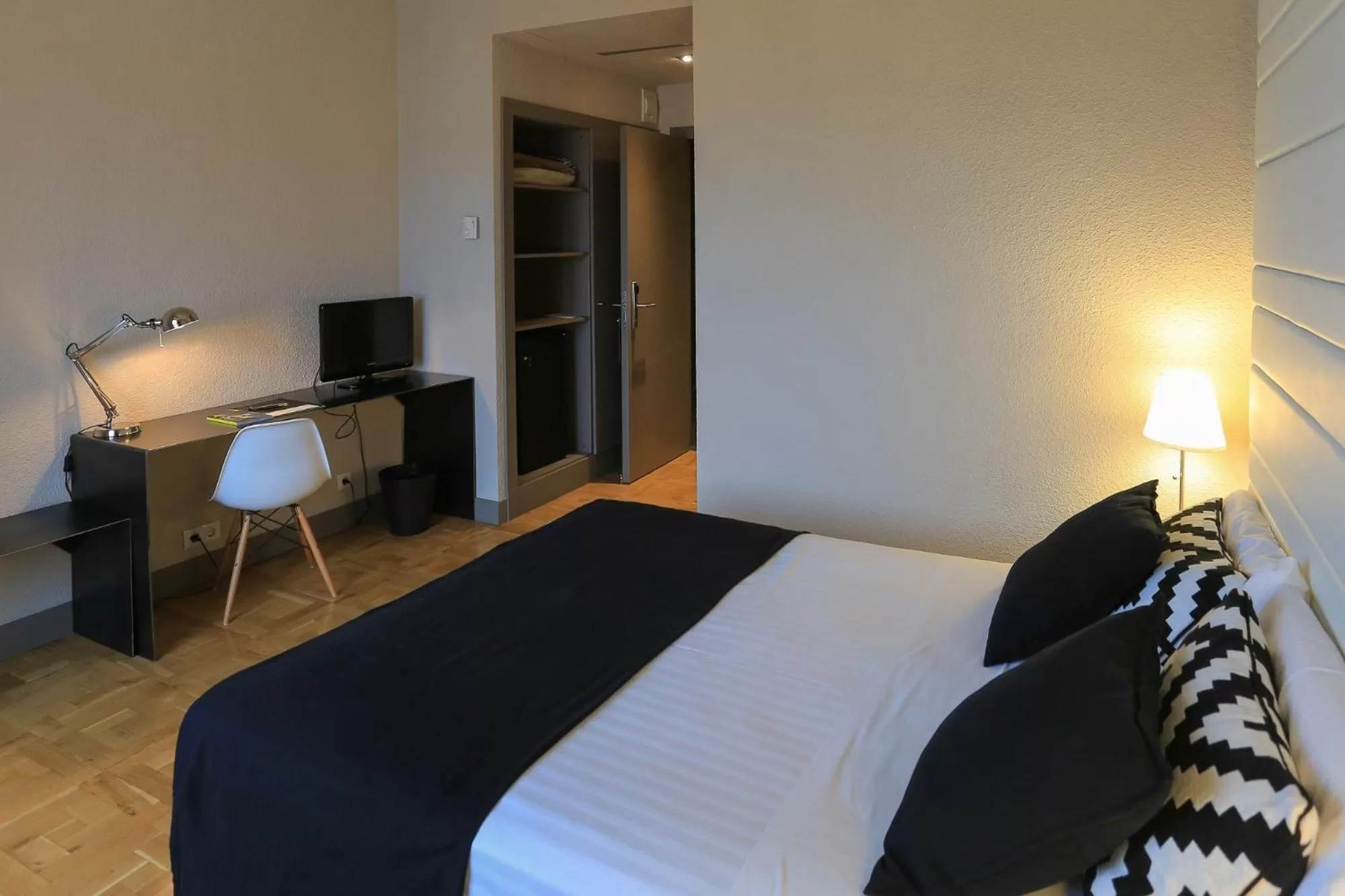 Bed in Habitus Hotel Leyre