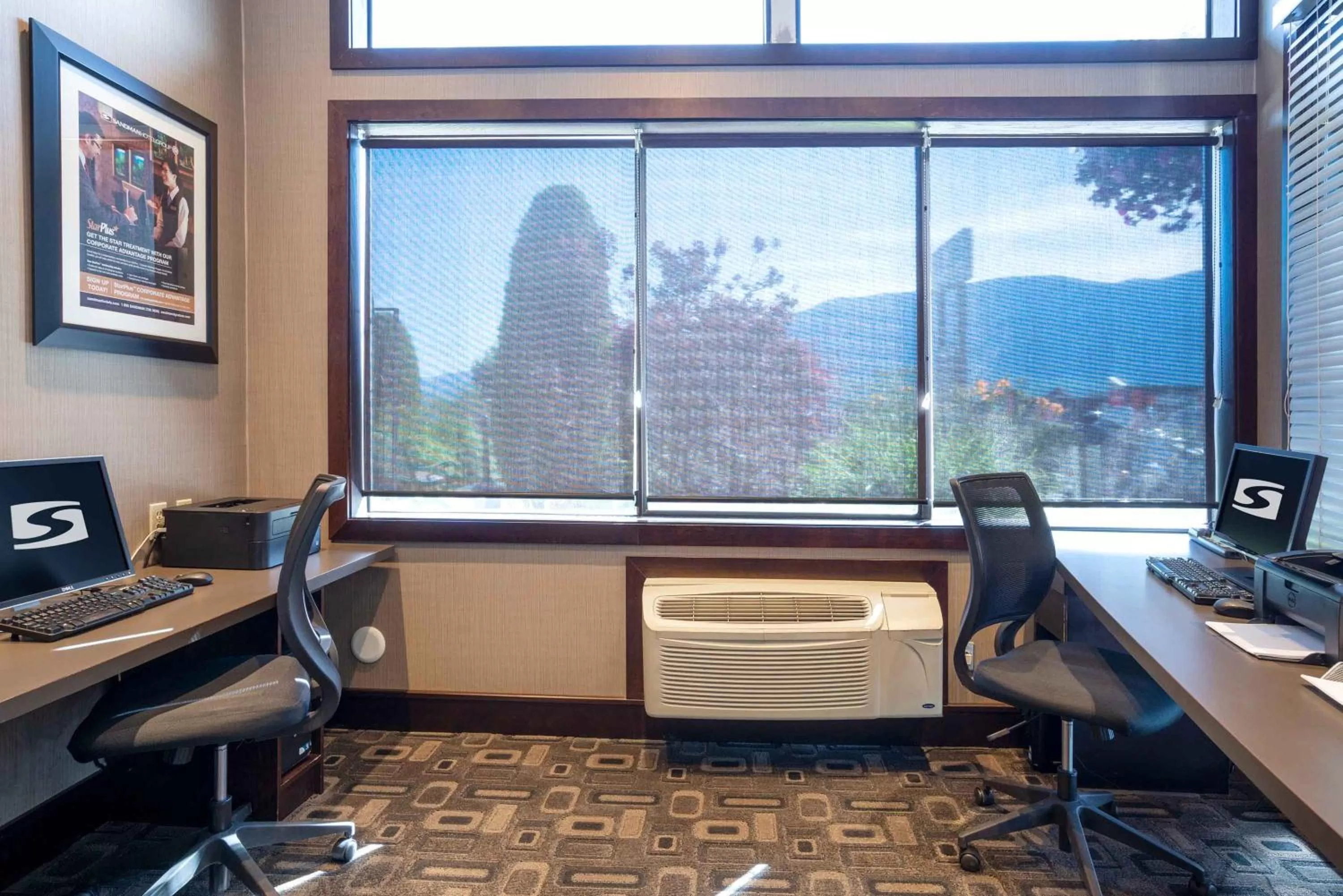 Business facilities in Sandman Hotel Castlegar