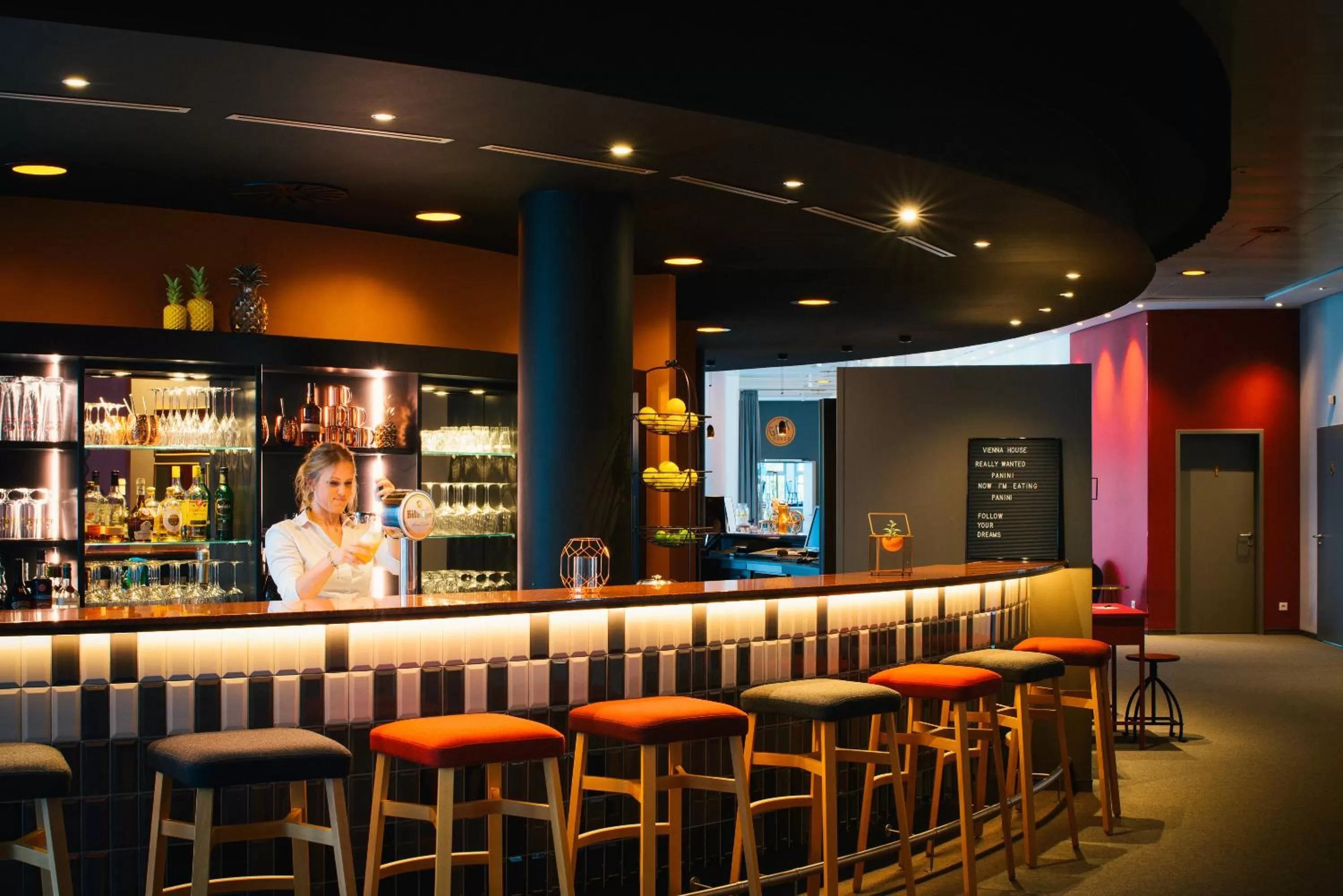 Lounge or bar in Vienna House Easy by Wyndham Trier