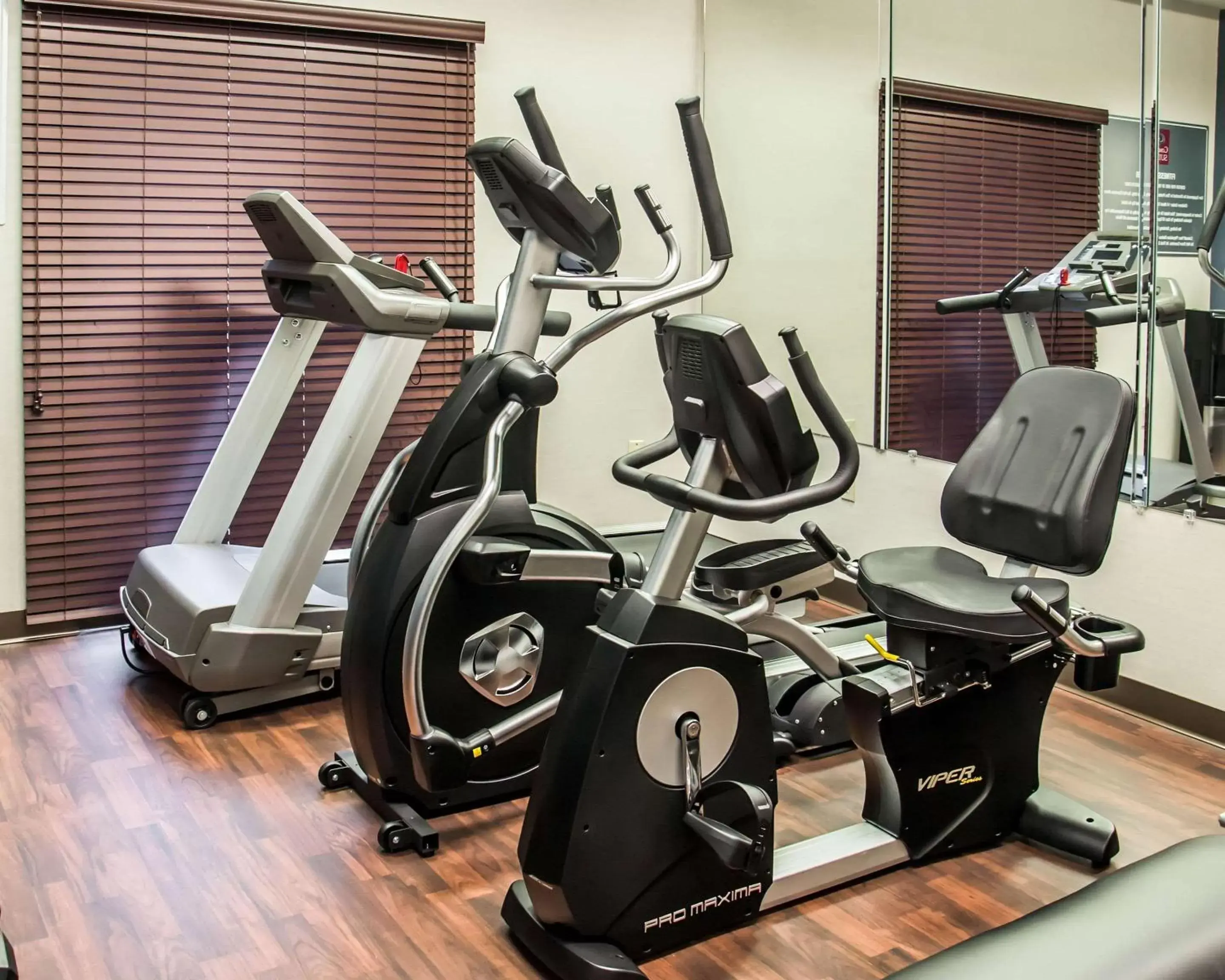 Fitness centre/facilities, Fitness Center/Facilities in Comfort Suites Research Park - University