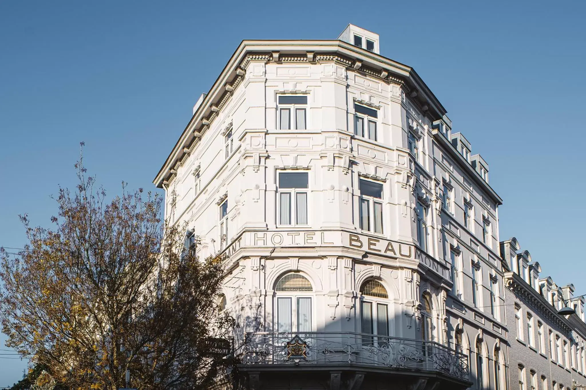 Facade/entrance, Property Building in BEAUMONT Maastricht