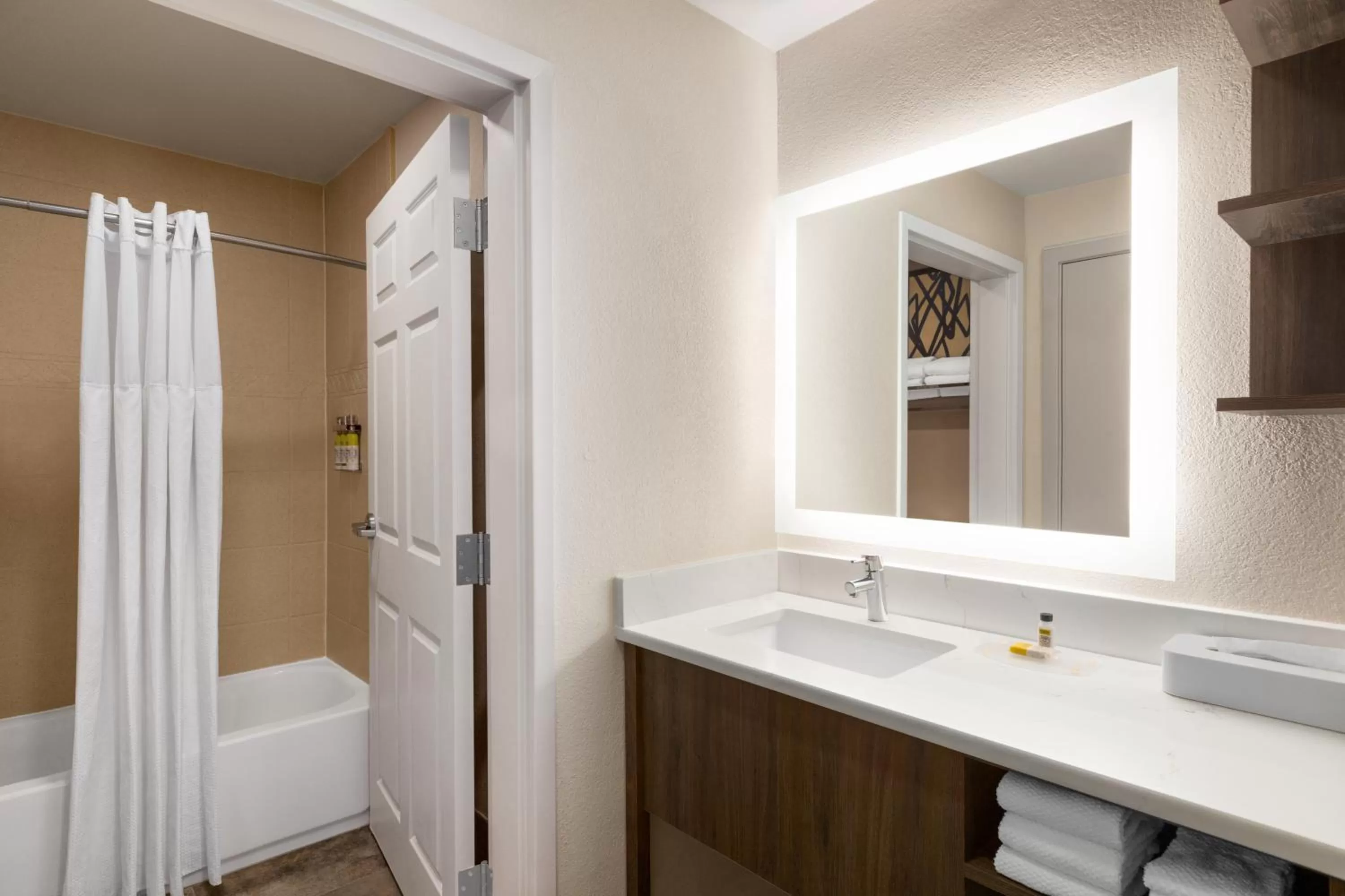 Bathroom in Staybridge Suites Quantico-Stafford by IHG