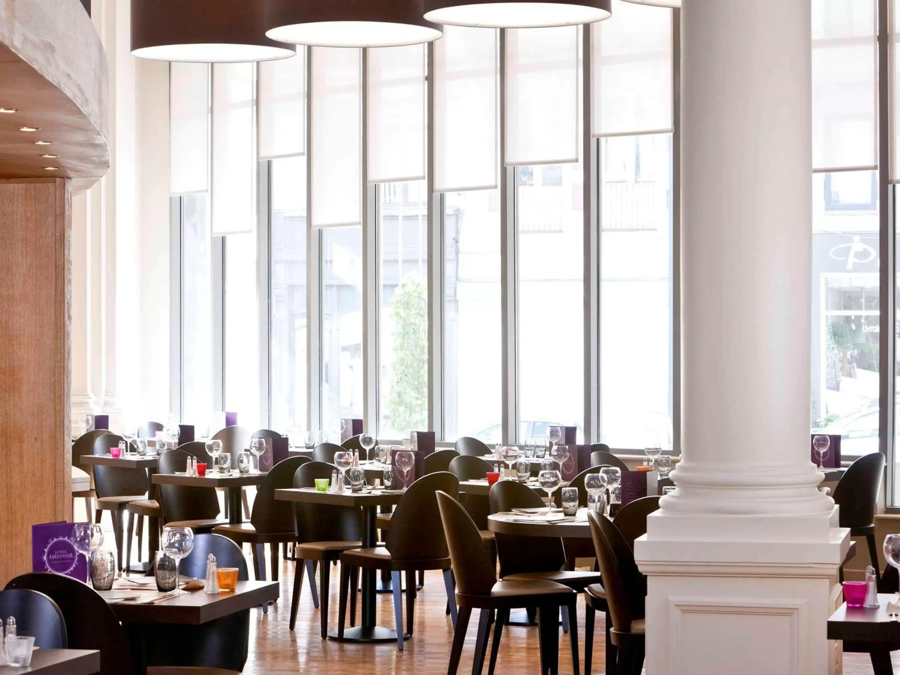 On site, Restaurant/Places to Eat in Mercure Lille Roubaix Grand Hôtel