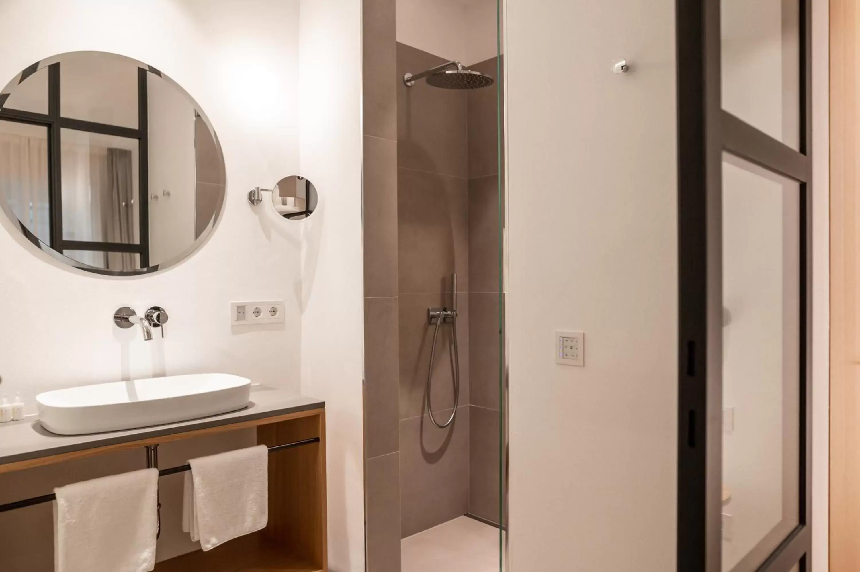 Bathroom in Kuntino Suites