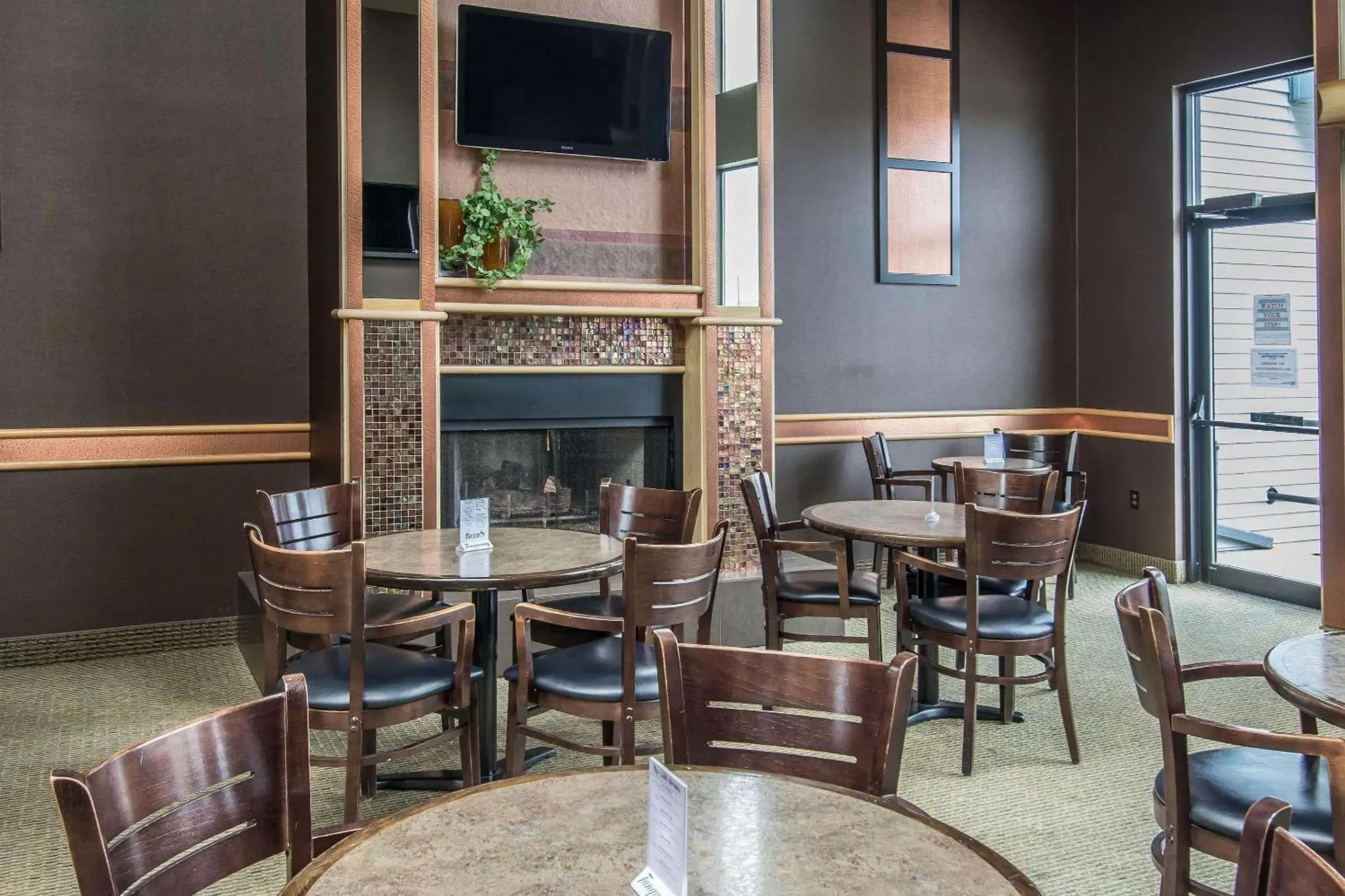 Lounge or bar, Restaurant/Places to Eat in Holiday Inn - Clarkston - Lewiston, an IHG Hotel