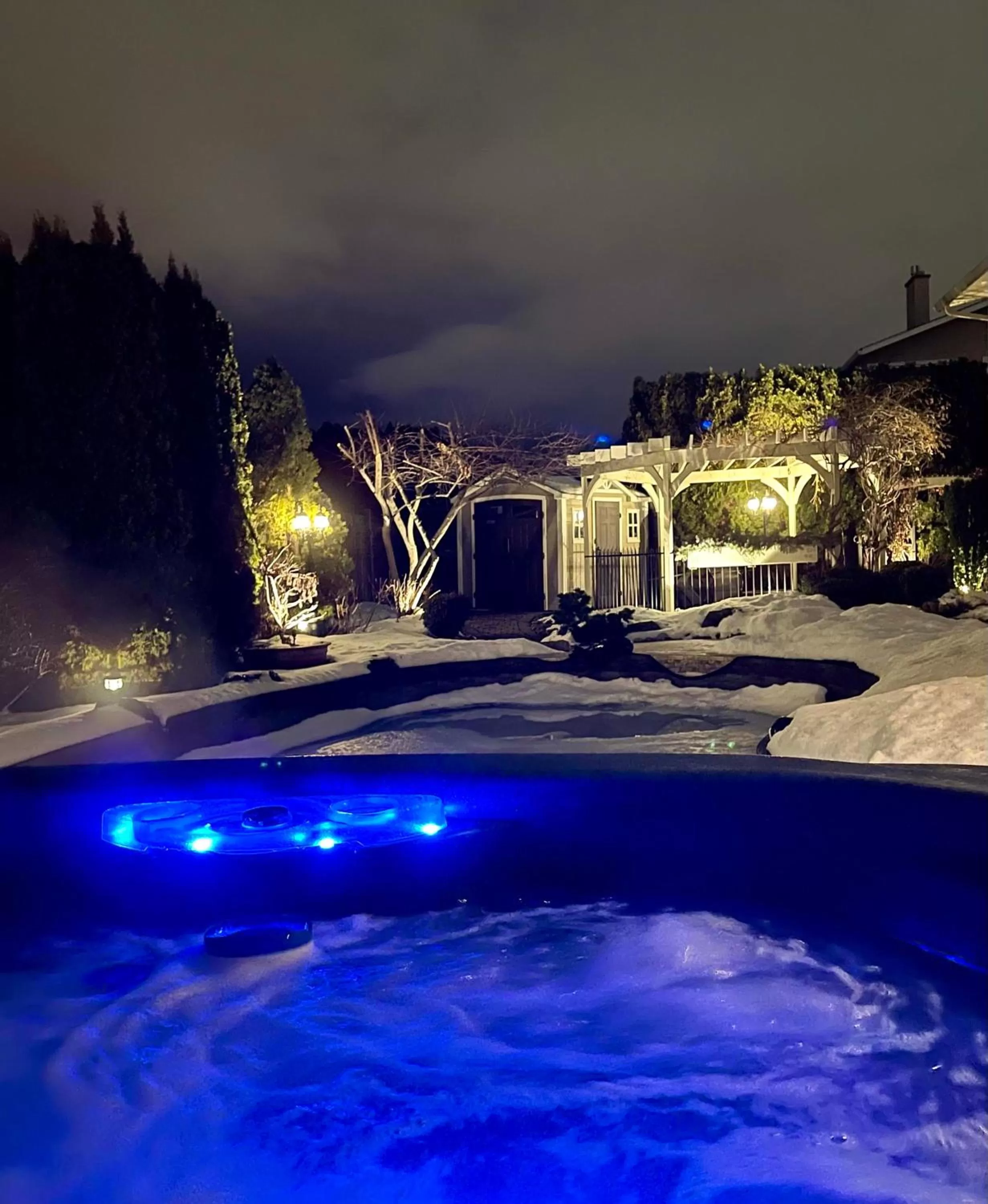 Swimming Pool in A Vista Villa Couples Retreat