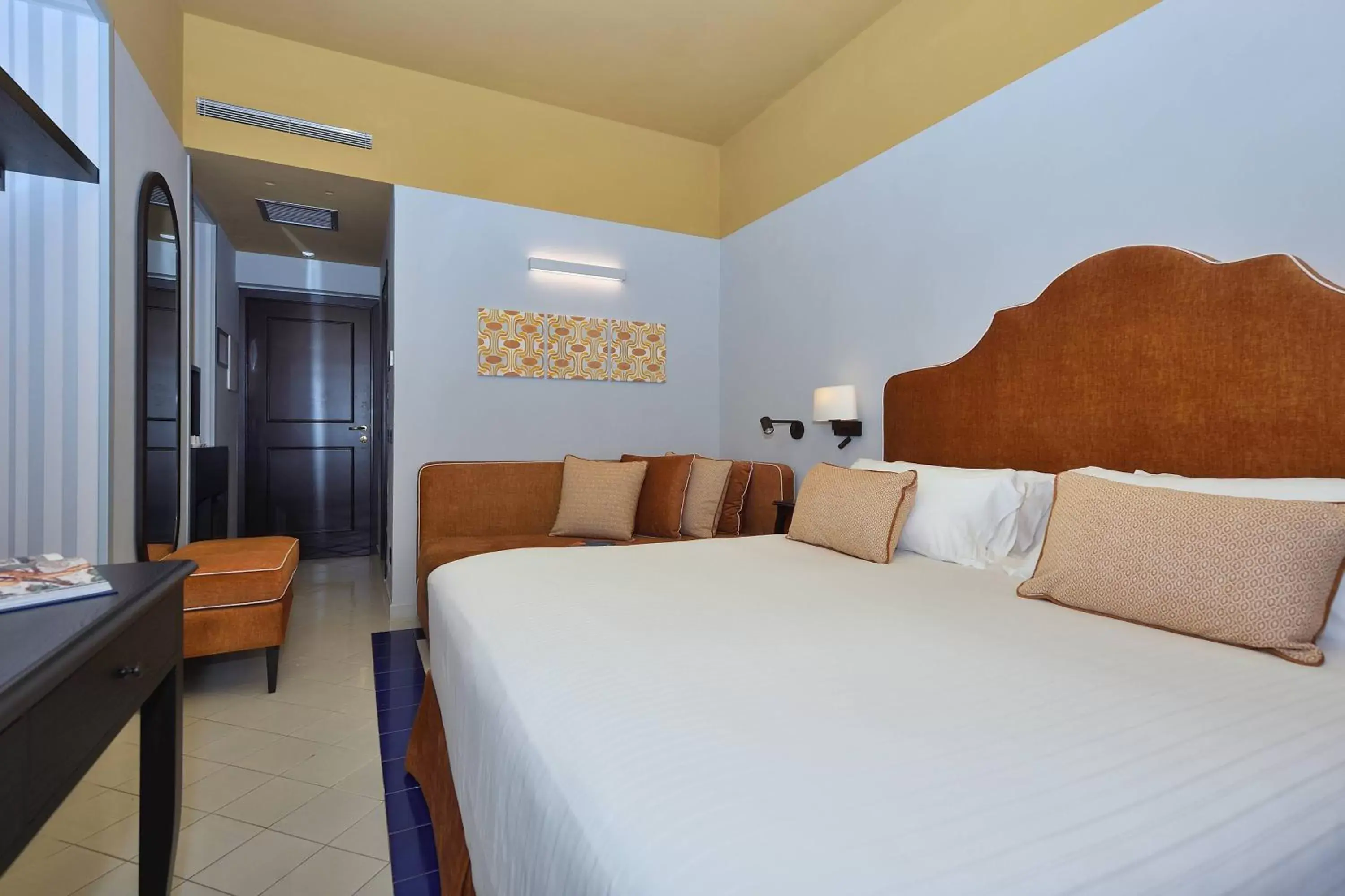 Bed in Hotel Royal Positano