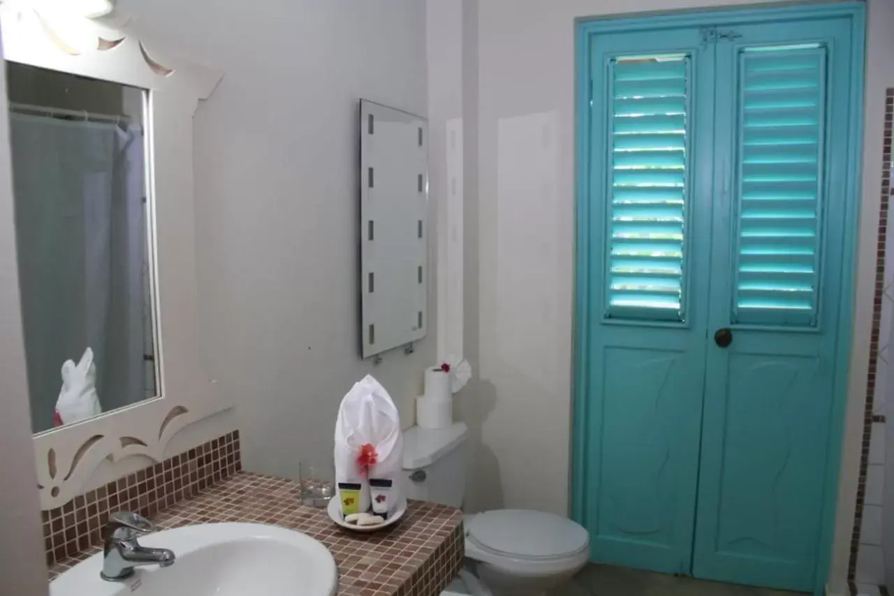 Bathroom in Hotel Villas Las Palmas al Mar