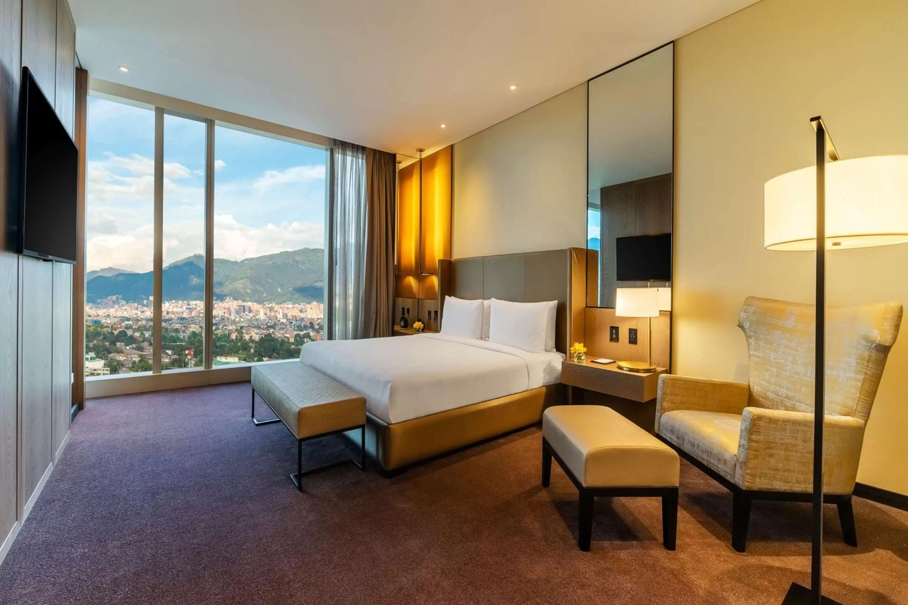 Photo of the whole room, Bed in Grand Hyatt Bogota