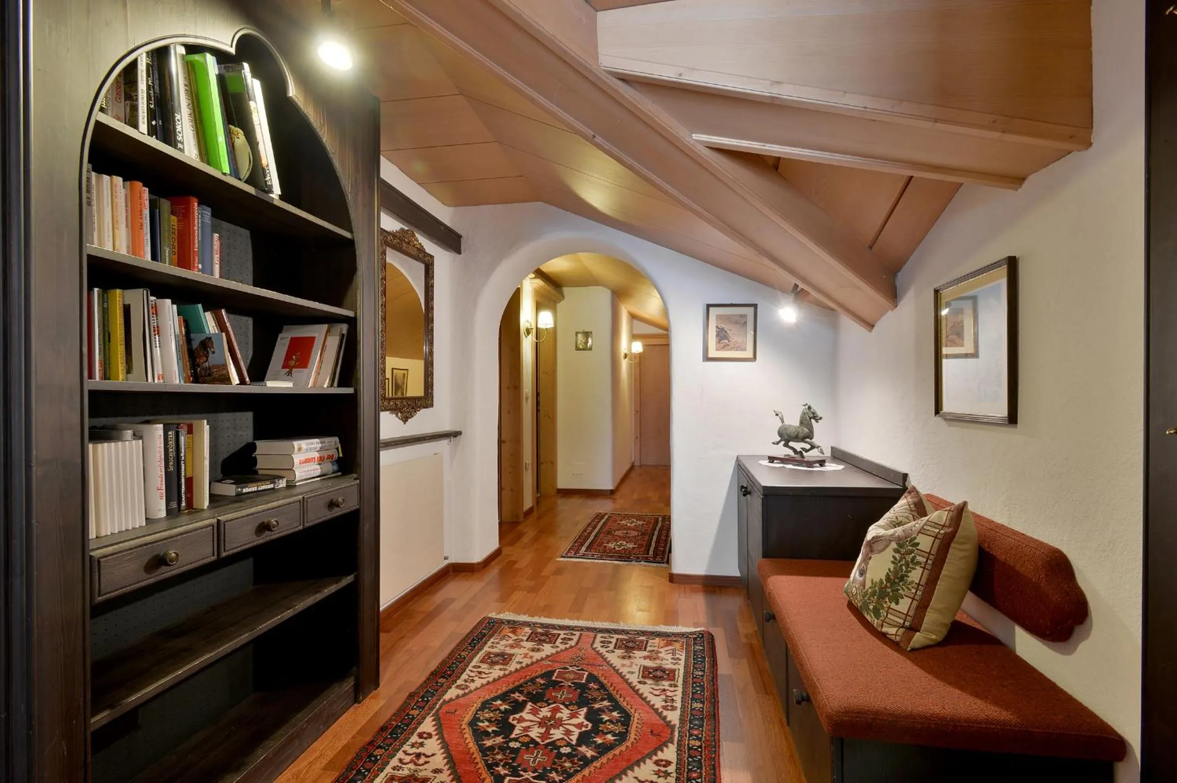 Decorative detail in Alpenhotel Kramerwirt