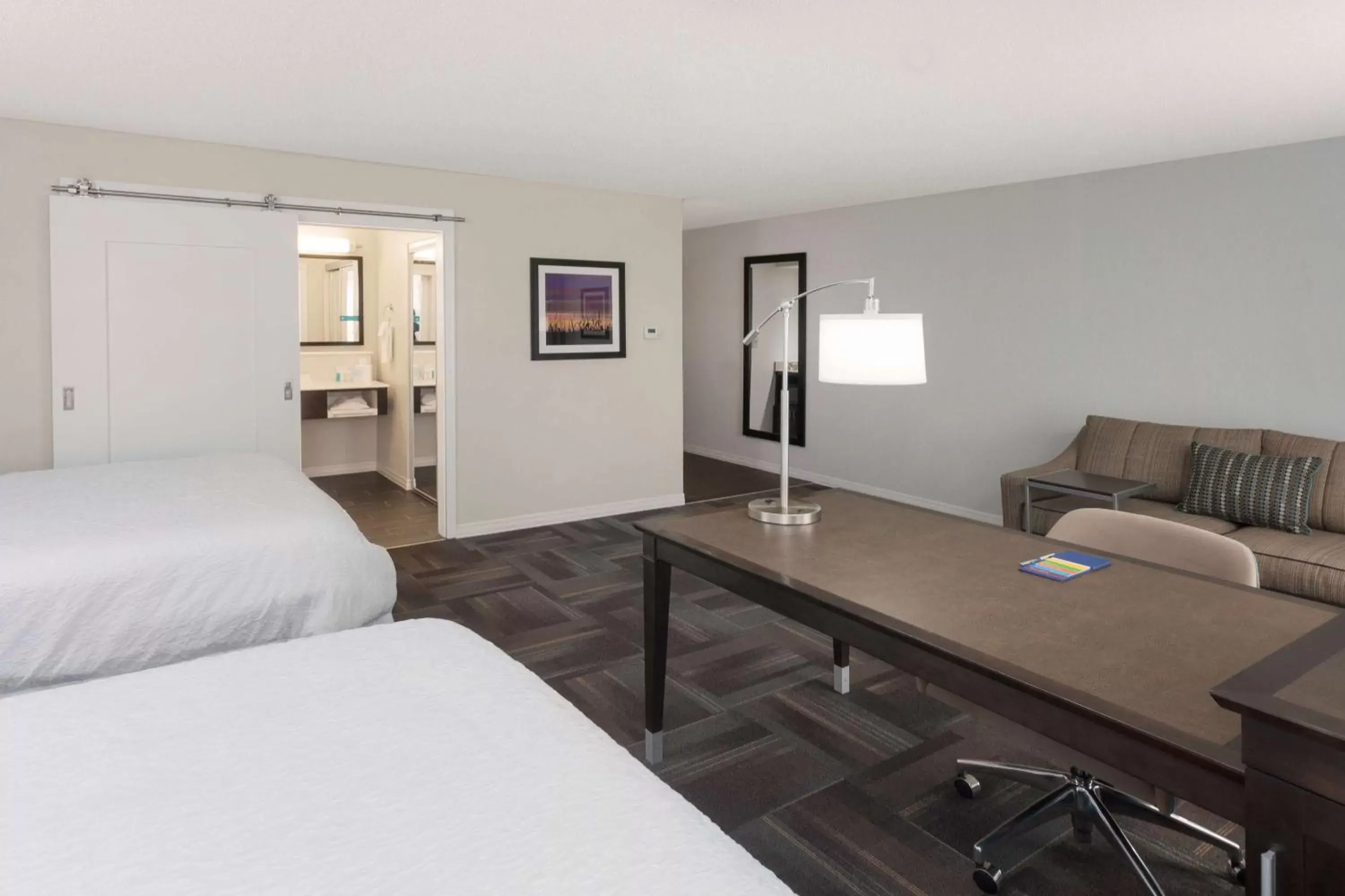 Bedroom, Seating Area in Hampton Inn & Suites Munster