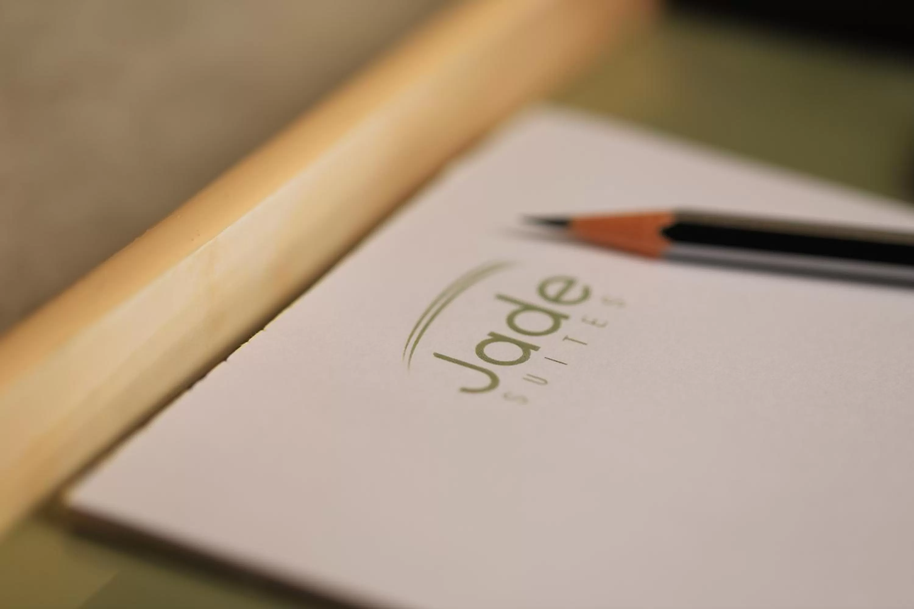 Jade Suites - Luxury Boutique Hotel