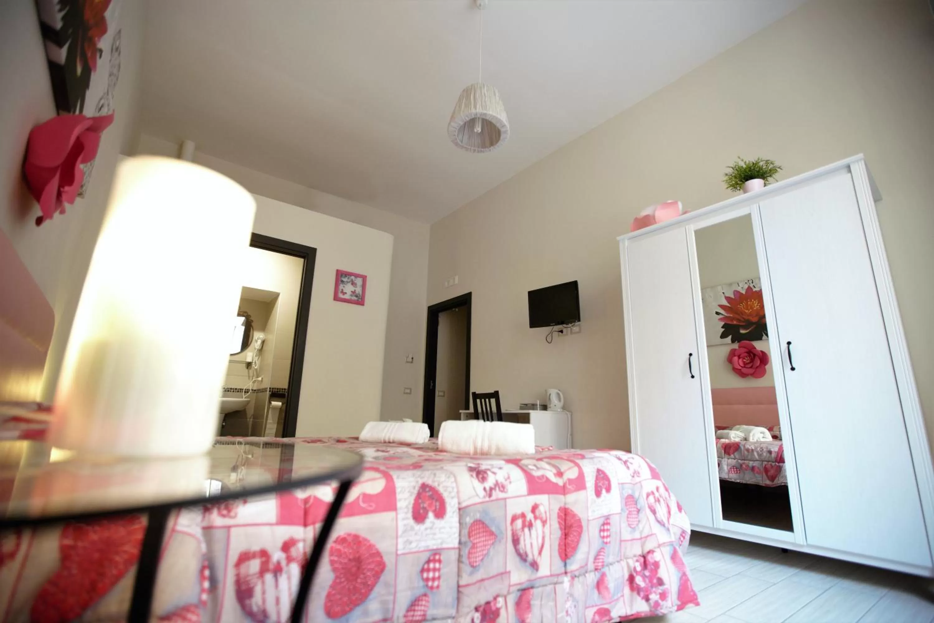 Bed in Domus Armenio