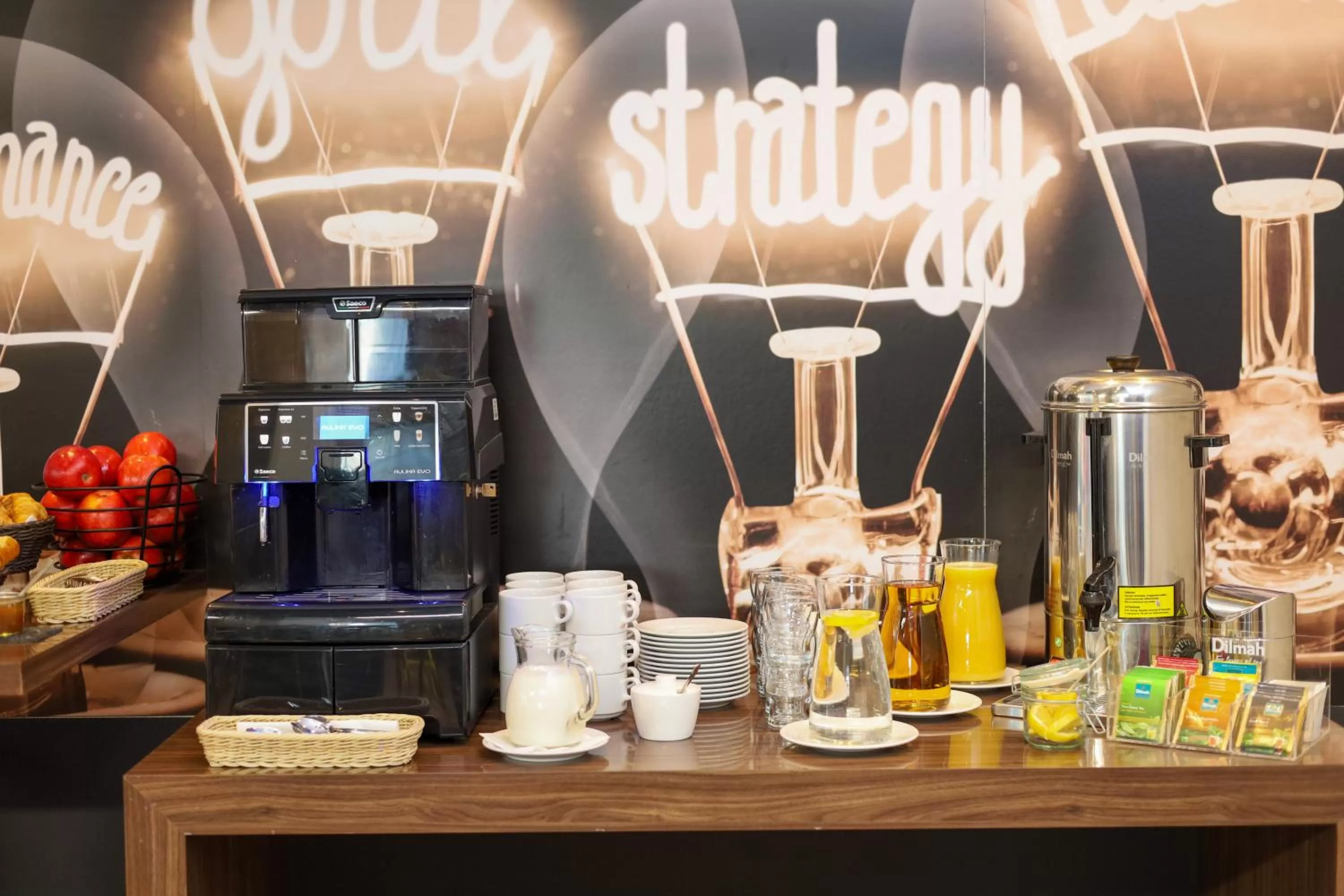 Meeting/conference room in Novotel Poznań Malta