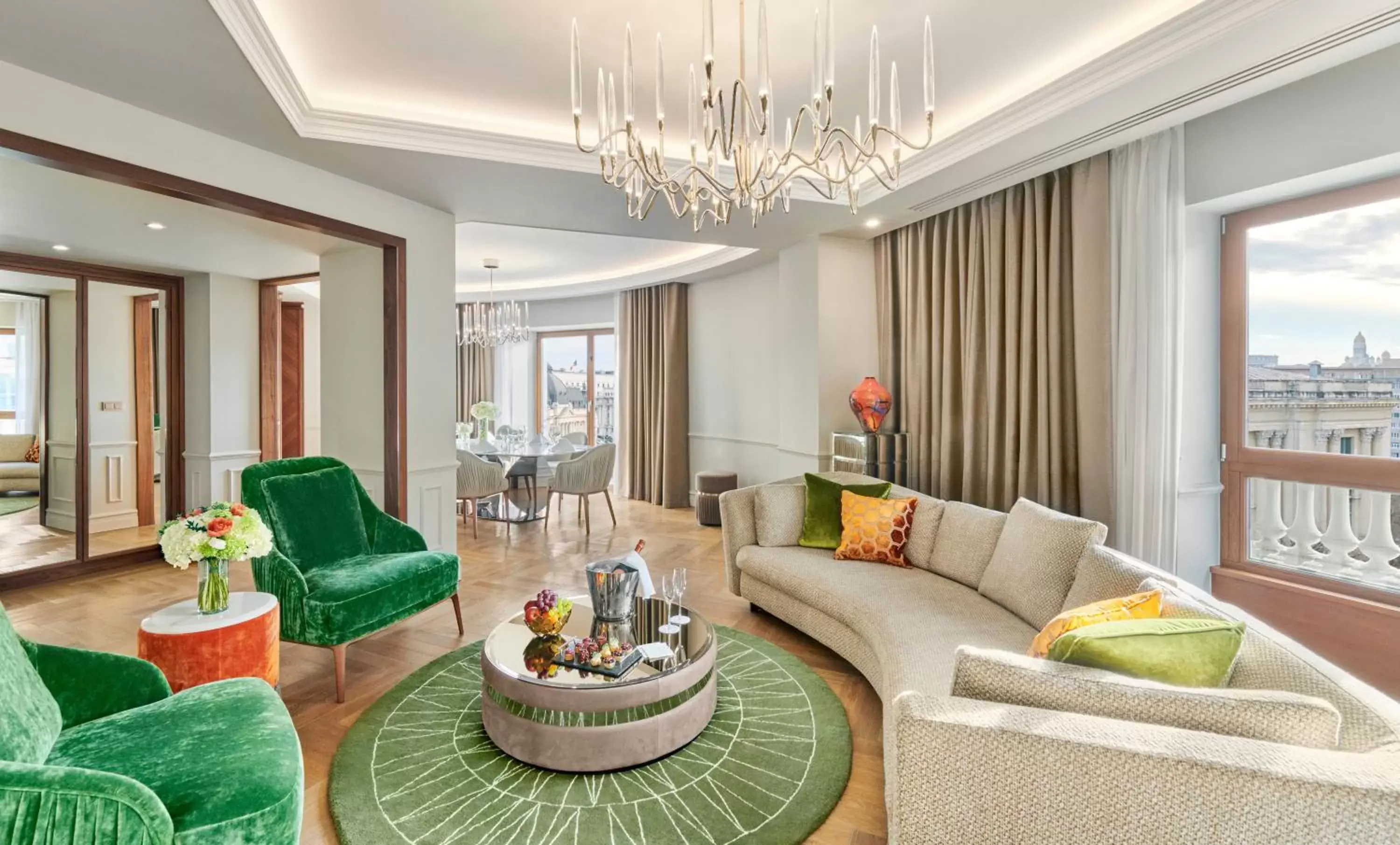 Living room, Seating Area in InterContinental Athenee Palace Bucharest, an IHG Hotel