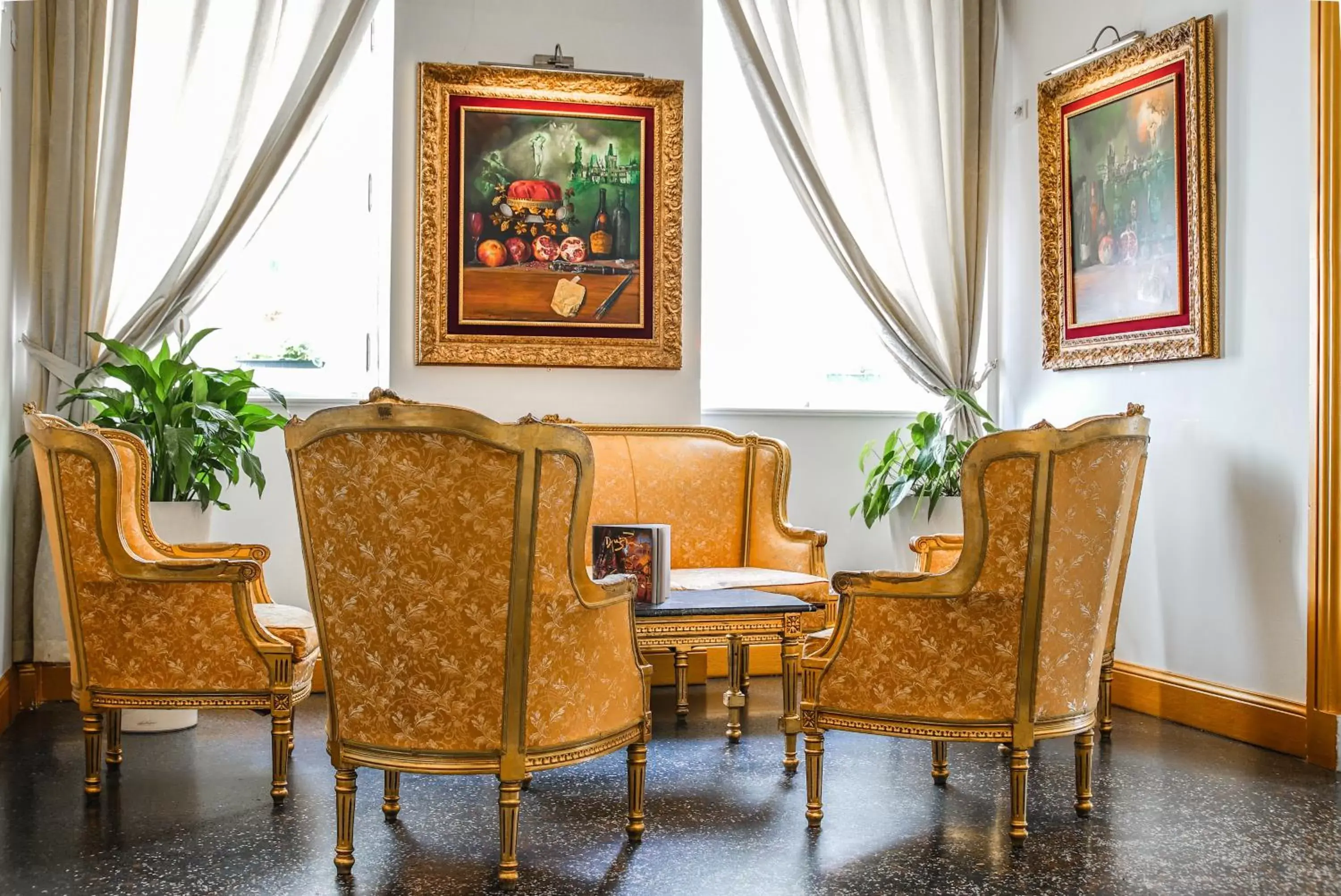 Lounge or bar, Seating Area in Hotel Assenzio Prague