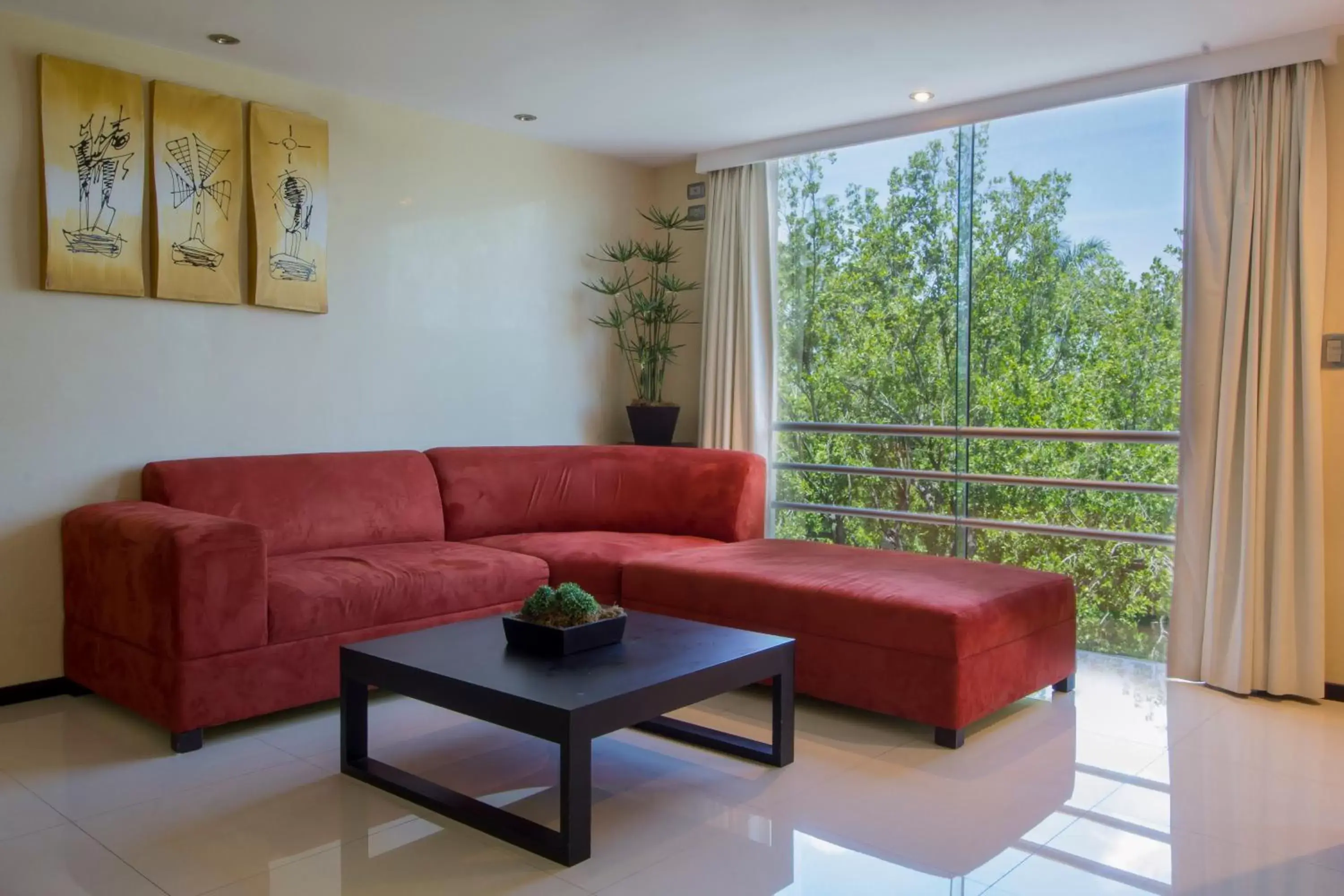 Living room, Seating Area in Hotel El Español Paseo de Montejo